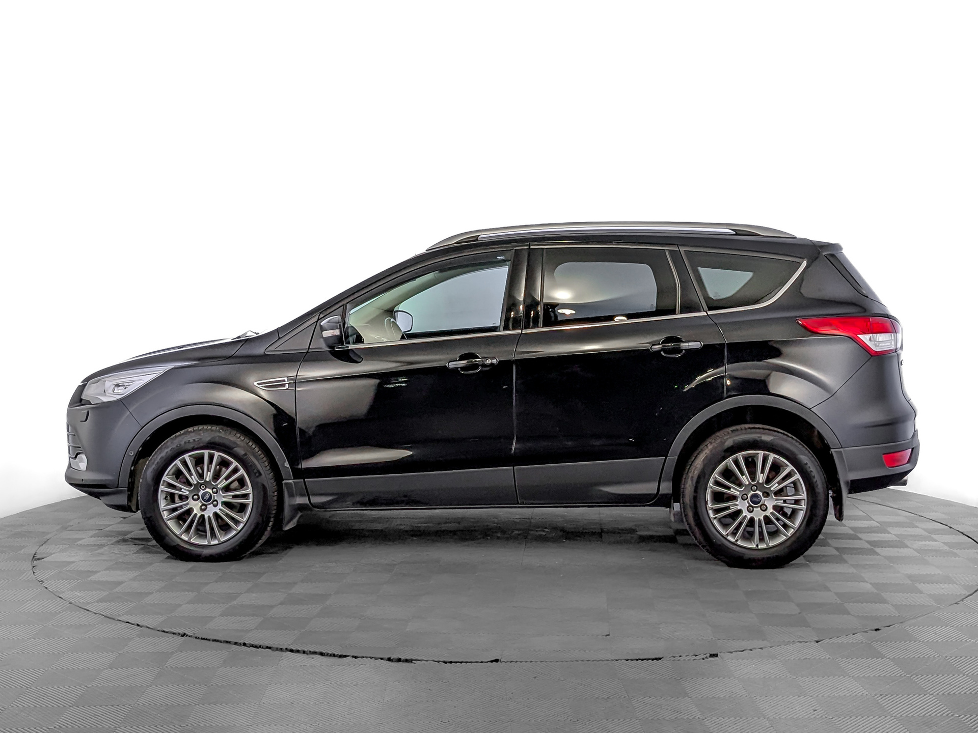 FORD Kuga 1.60 (150 л.с), автомат, 2014, пробег 157 027 км