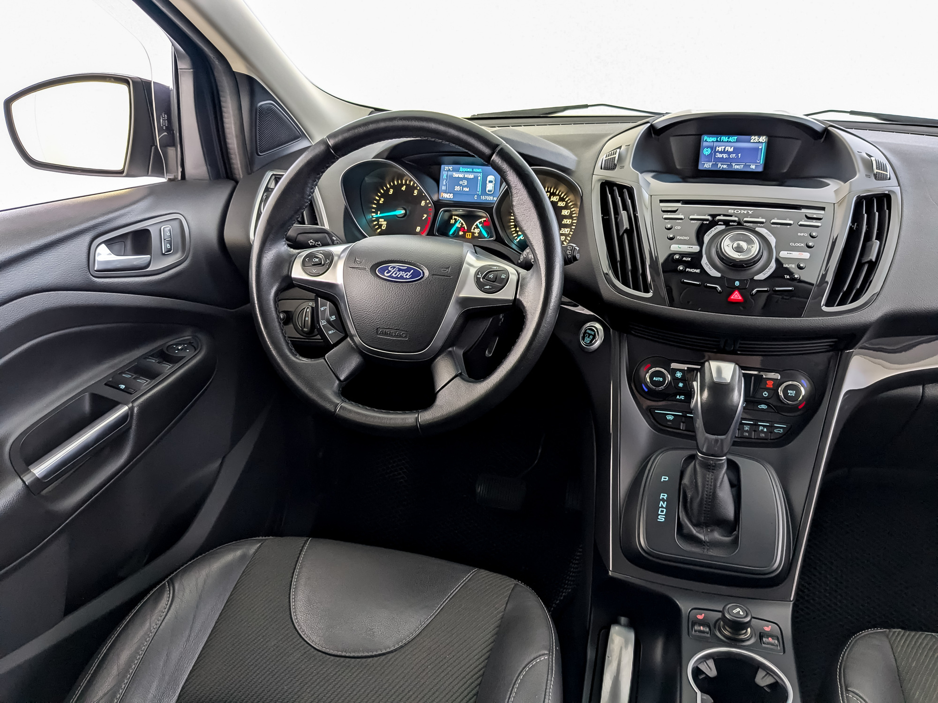 FORD Kuga 1.60 (150 л.с), автомат, 2014, пробег 157 027 км