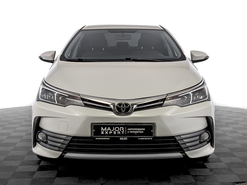 Toyota Corolla XI