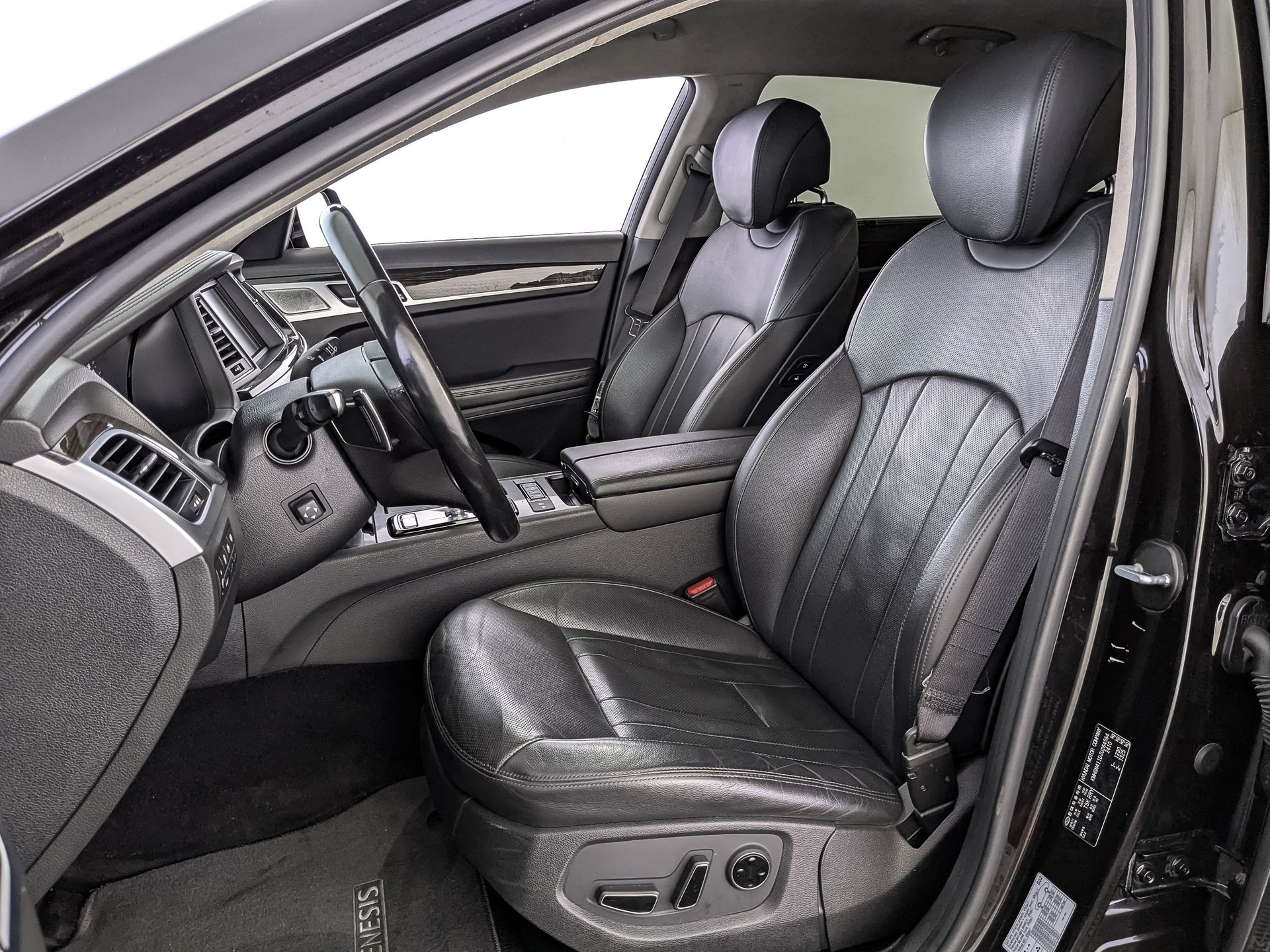 GENESIS G80 2.00 (245 л.с), автомат, 2018, пробег 159 776 км