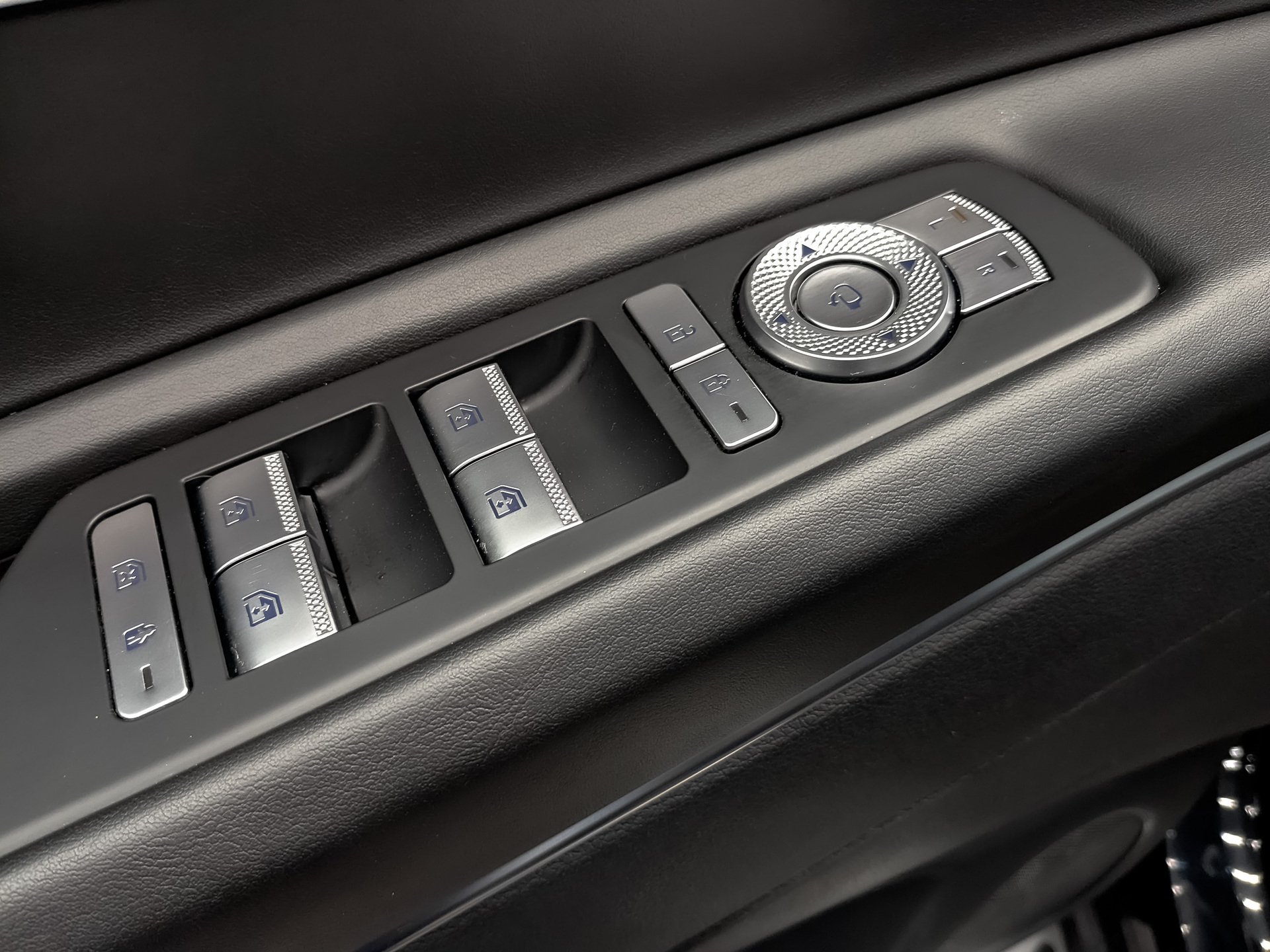 GENESIS GV80 3.00 (278 л.с), автомат, 2021, пробег 53 160 км