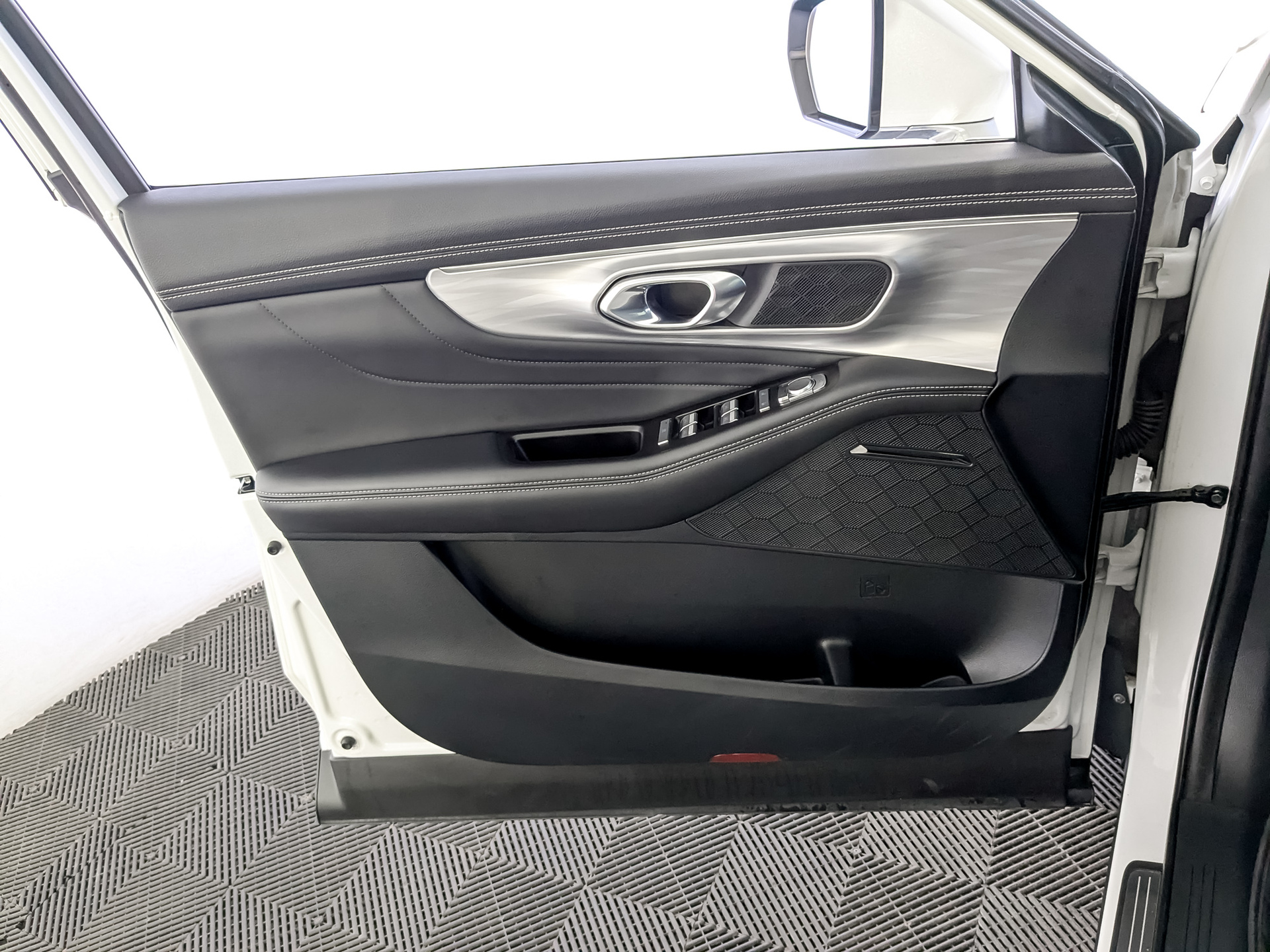 GAC GS8 2.00 (231 л.с), автомат, 2024, пробег 55 800 км