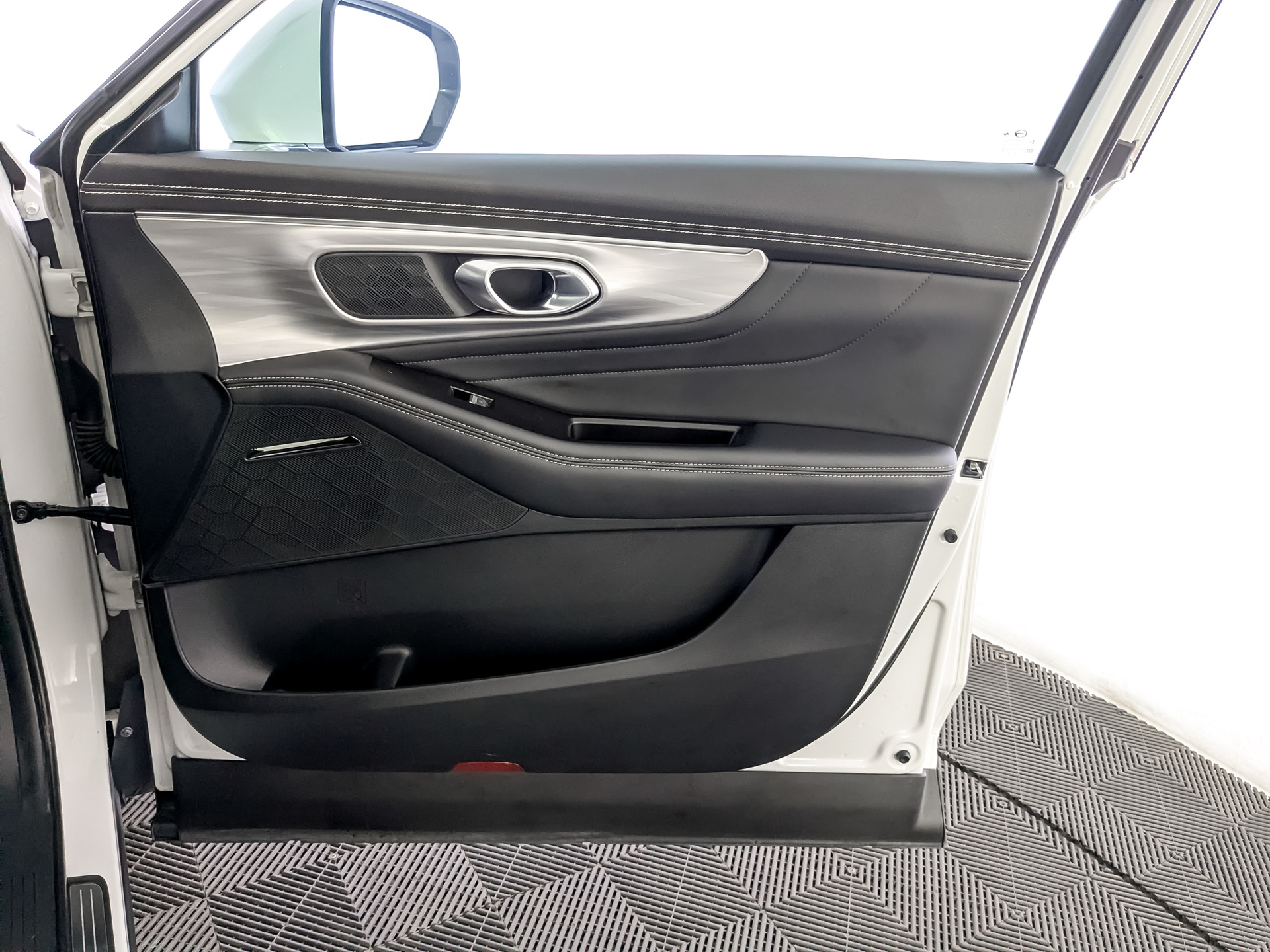 GAC GS8 2.00 (231 л.с), автомат, 2024, пробег 55 800 км