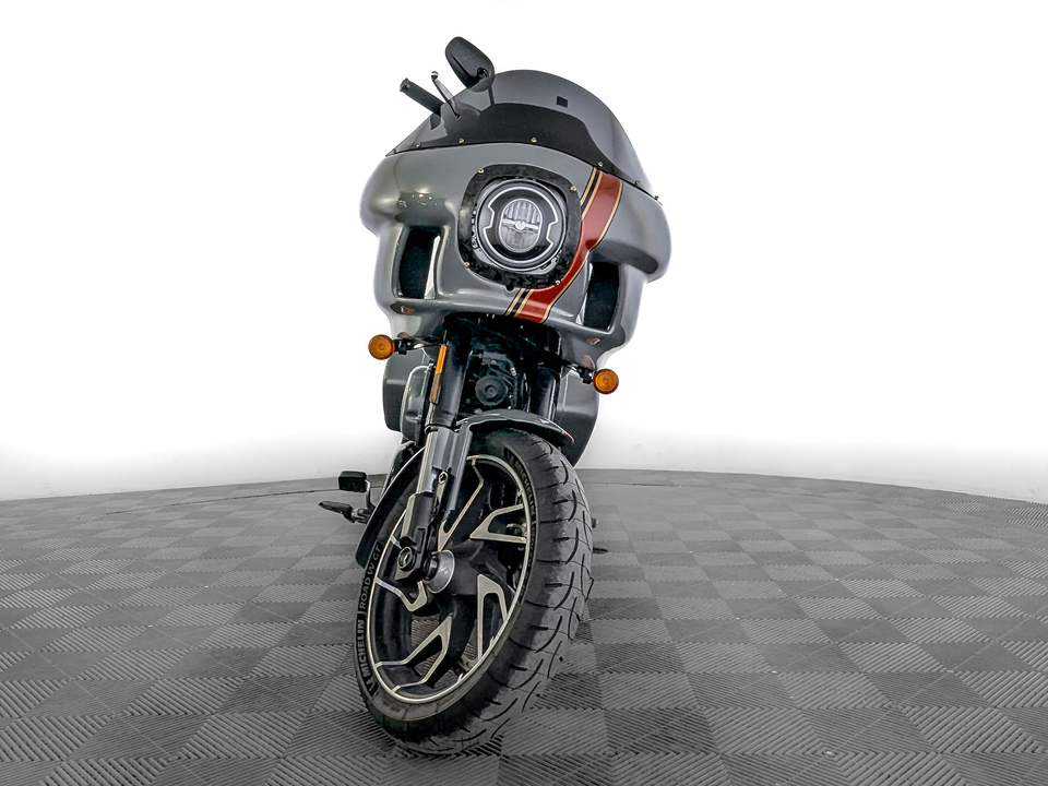 Harley-Davidson Sport Glide 107 - фото №4