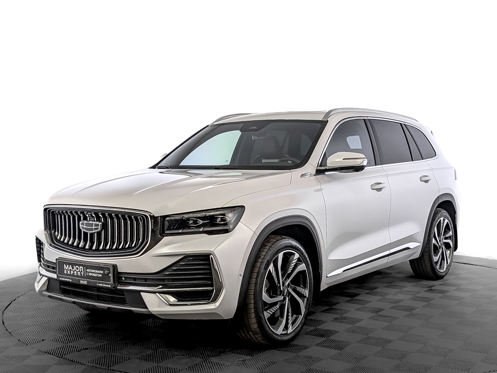 GEELY Monjaro 2.00 (238 л.с), автомат, 2023, пробег 26 928 км