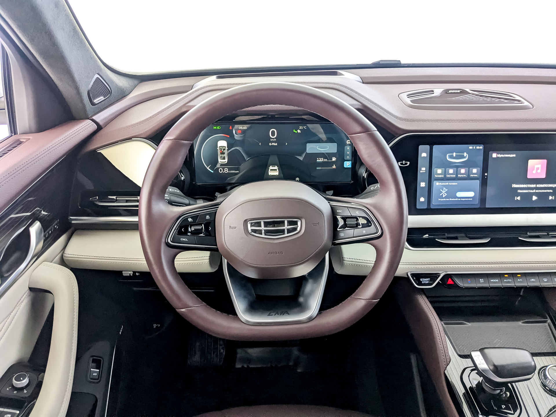 GEELY Monjaro 2.00 (238 л.с), автомат, 2023, пробег 26 928 км