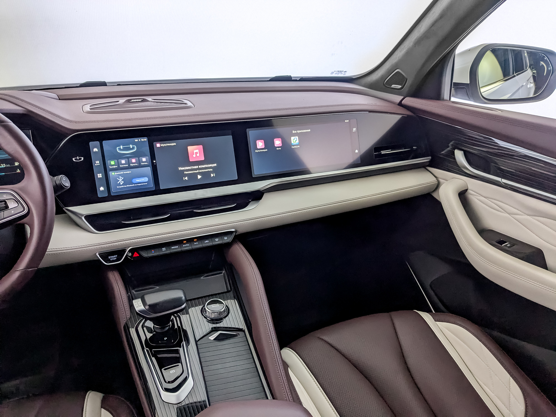 GEELY Monjaro 2.00 (238 л.с), автомат, 2023, пробег 26 928 км
