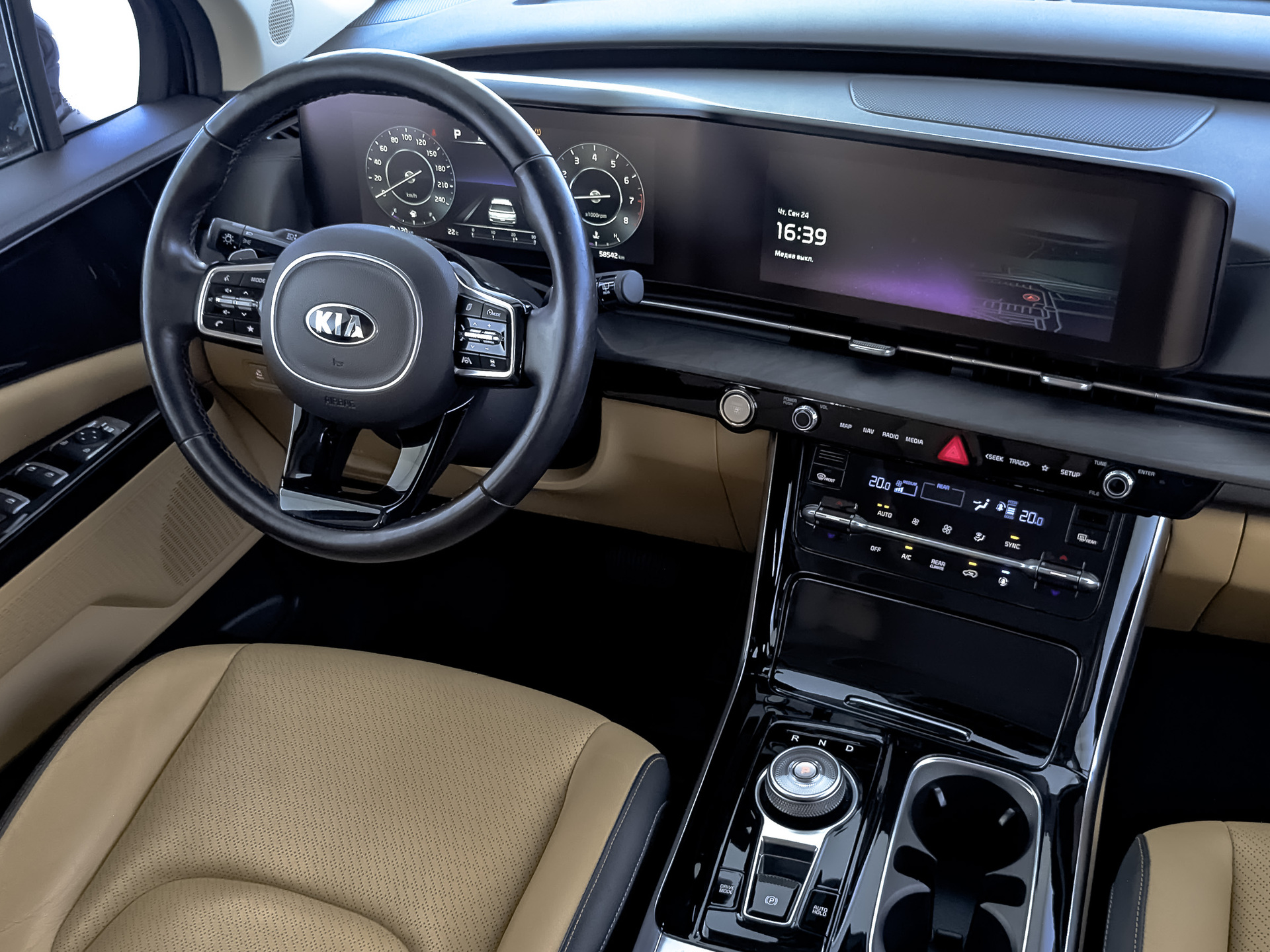 KIA Carnival 3.50 (249 л.с), автомат, 2021, пробег 59 000 км