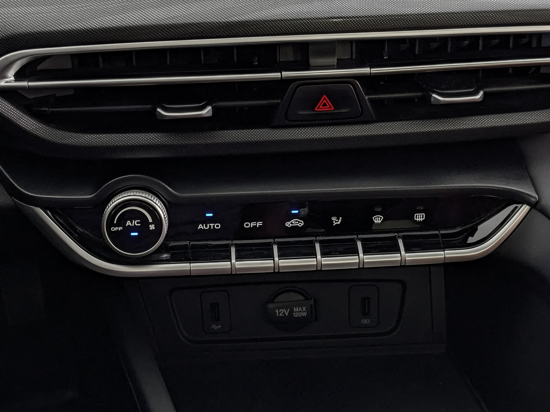 CHANGAN Eado plus 1.40 (150 л.с), автомат, 2023, пробег 17 290 км
