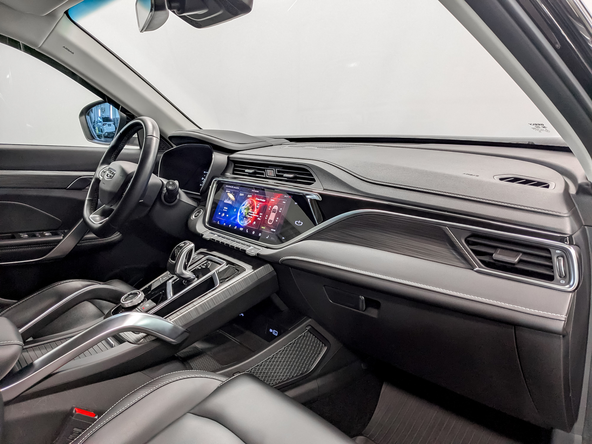 GEELY Atlas Pro 1.50 (177 л.с), автомат, 2023, пробег 46 872 км