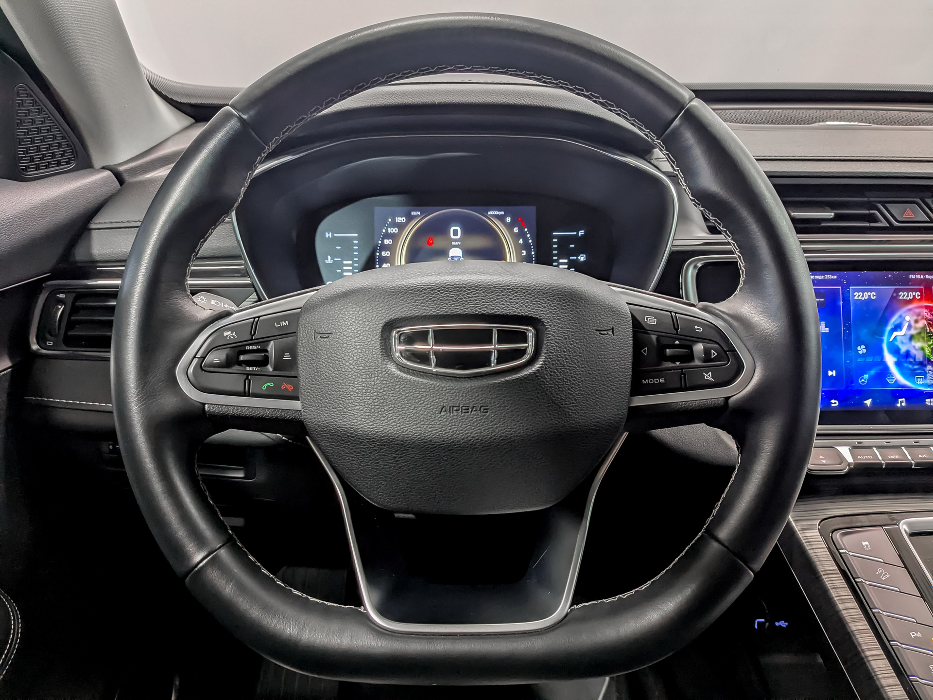 GEELY Atlas Pro 1.50 (177 л.с), автомат, 2023, пробег 46 872 км
