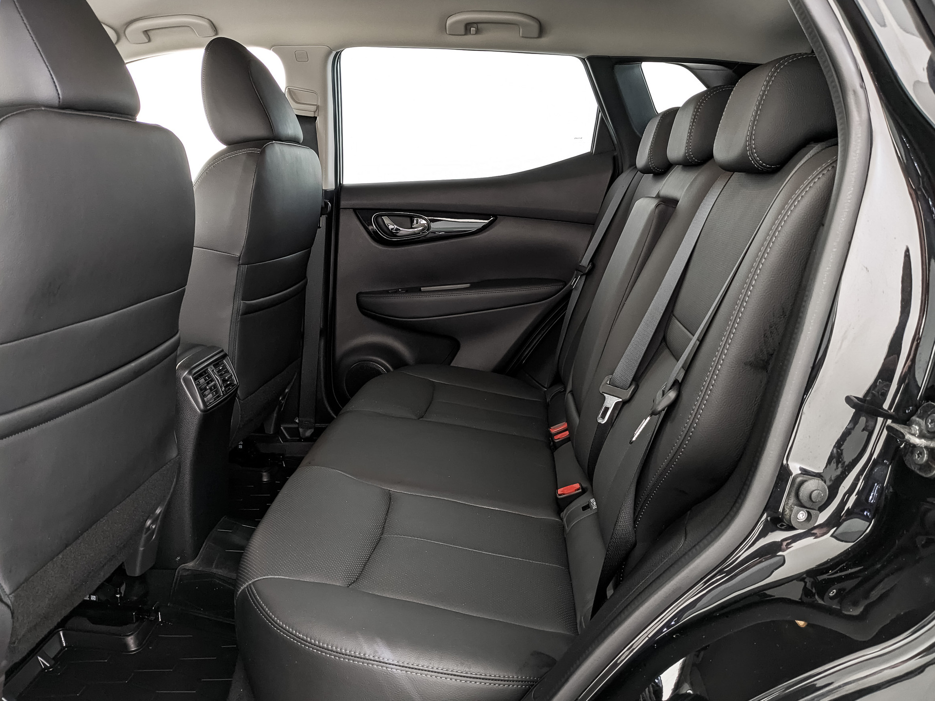 NISSAN Qashqai 2.00 (144 л.с), автомат, 2021, пробег 45 255 км