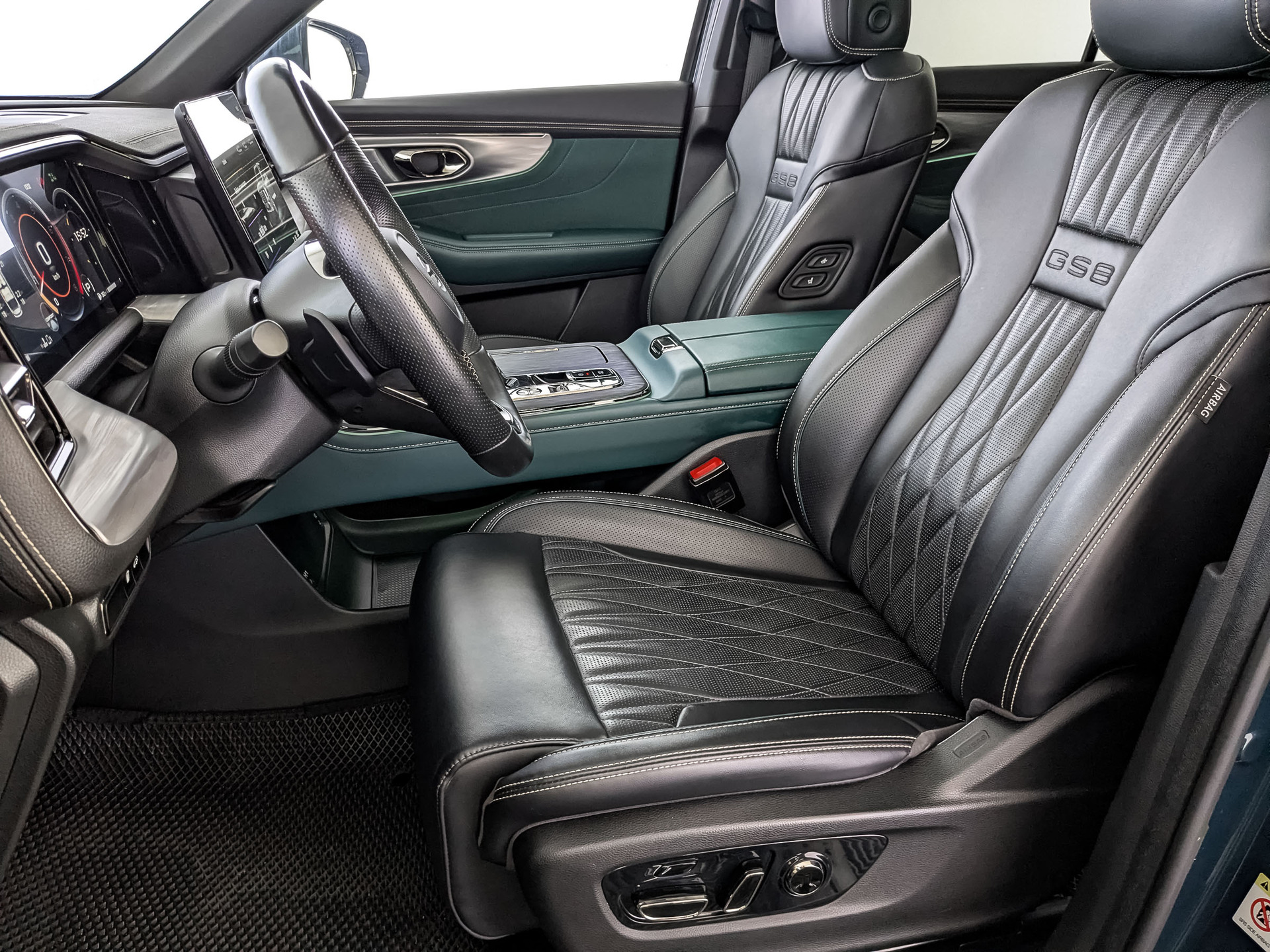 GAC GS8 2.00 (231 л.с), автомат, 2024, пробег 59 756 км