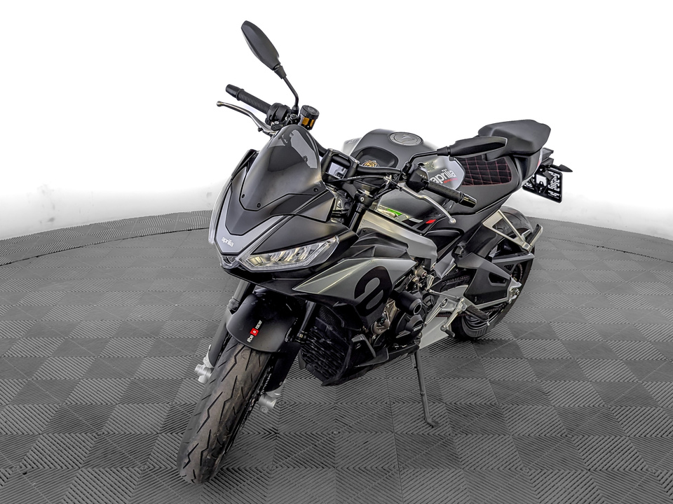 Aprilia Tuono 660 - фото №3