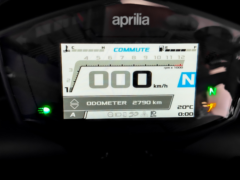 Aprilia Tuono 660 - фото №15