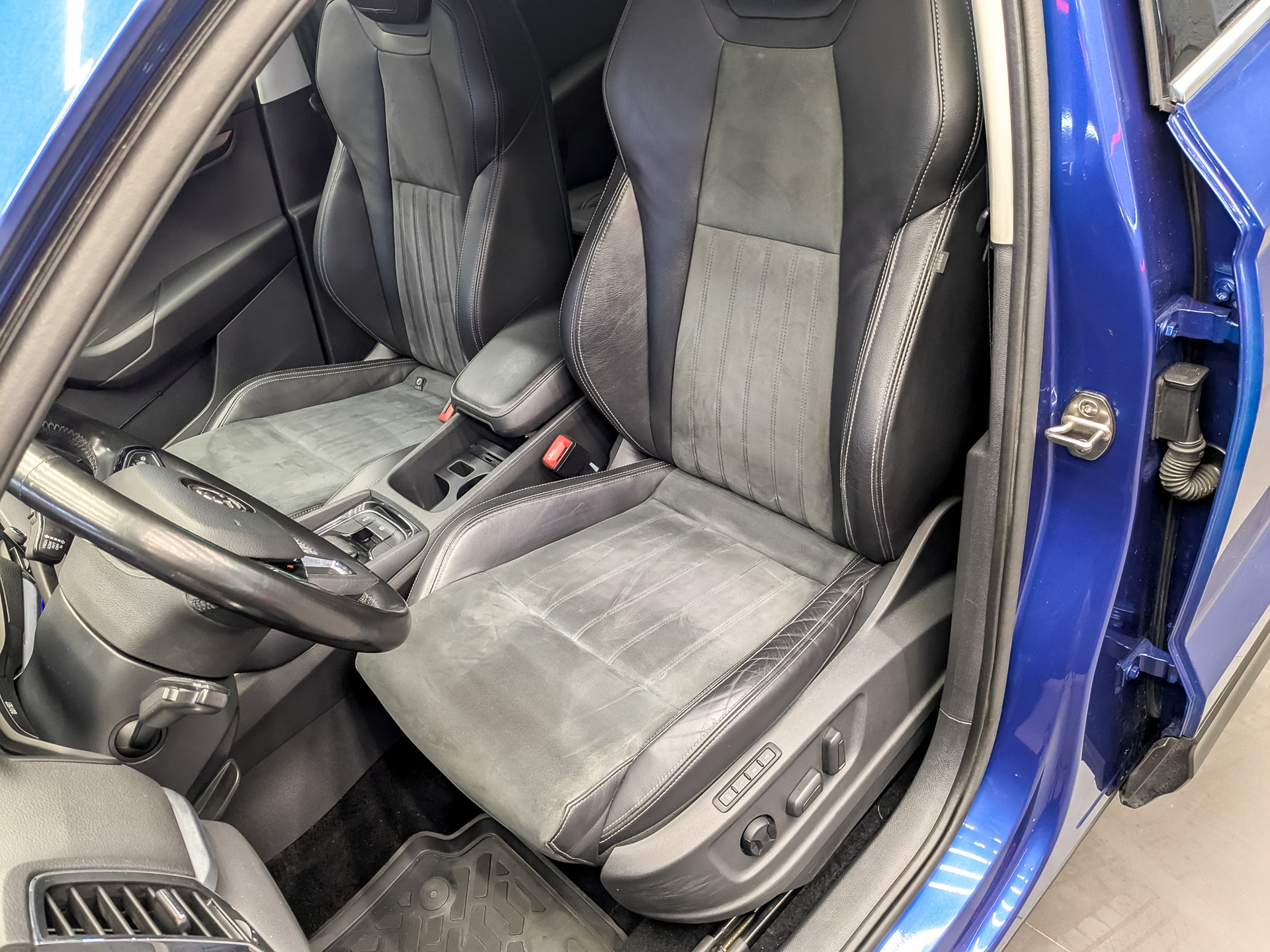 SKODA Karoq 1.40 (150 л.с), автомат, 2020, пробег 155 170 км