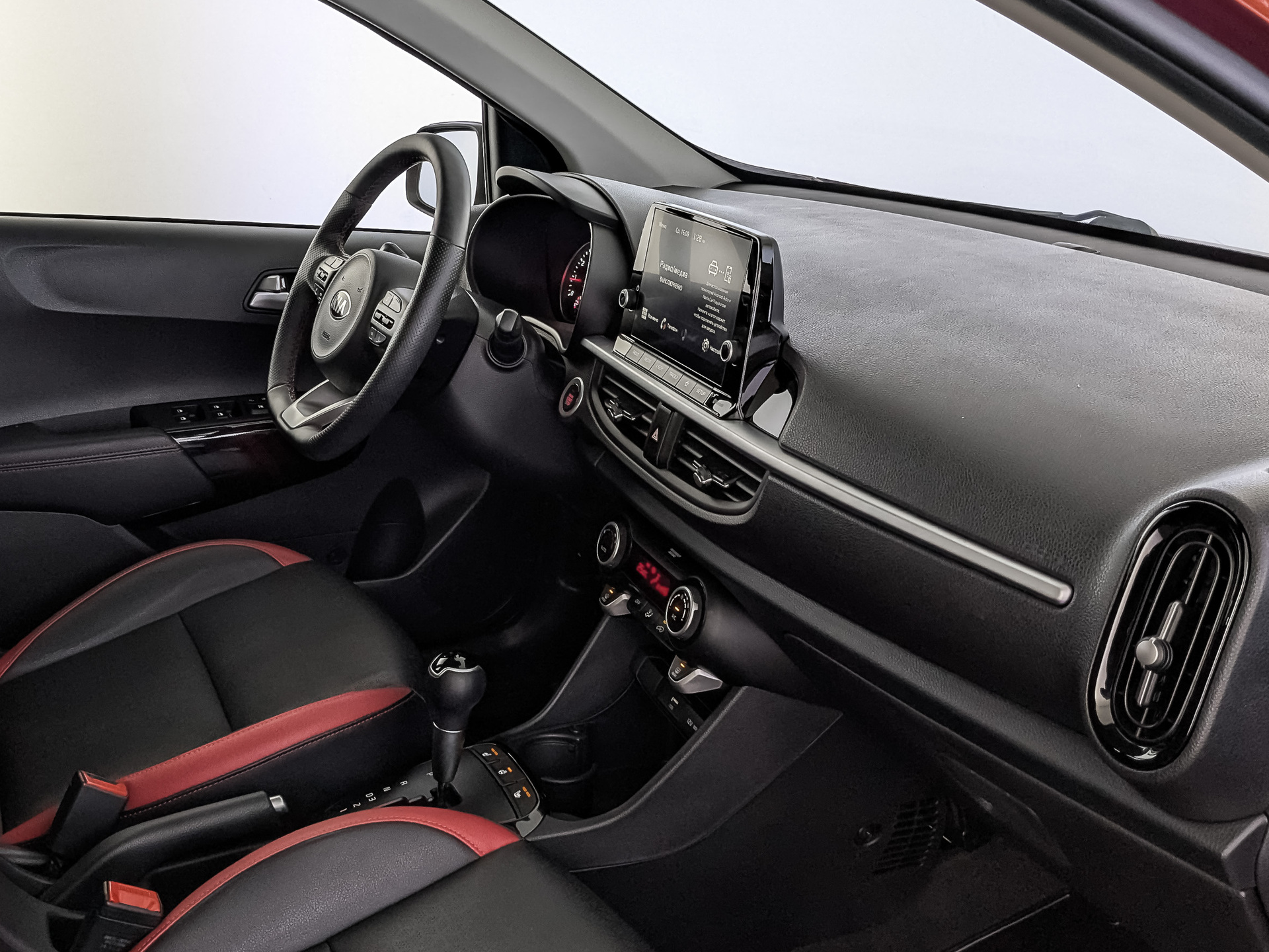 KIA Picanto 1.20 (84 л.с), автомат, 2021, пробег 47 170 км