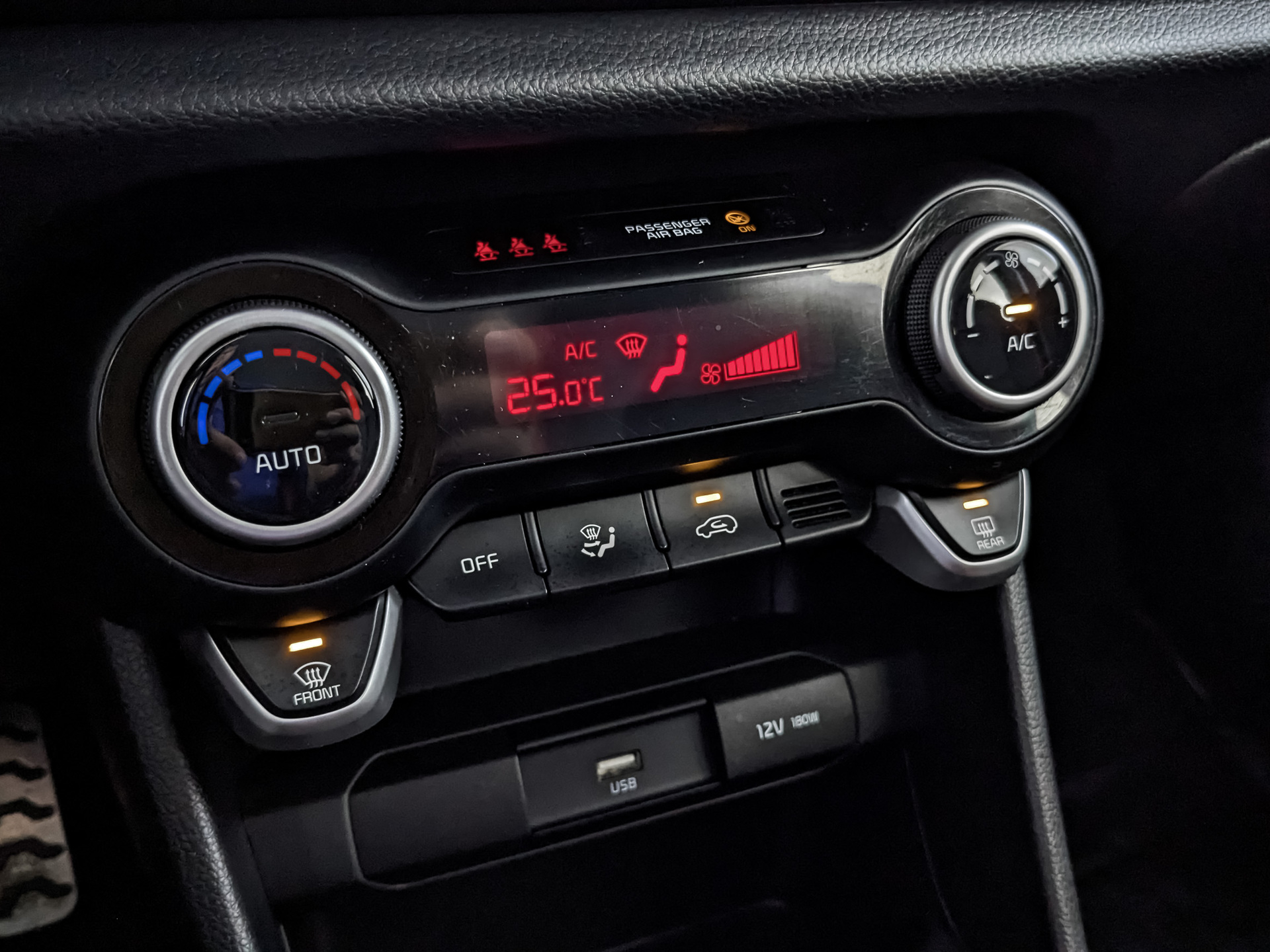 KIA Picanto 1.20 (84 л.с), автомат, 2021, пробег 47 170 км