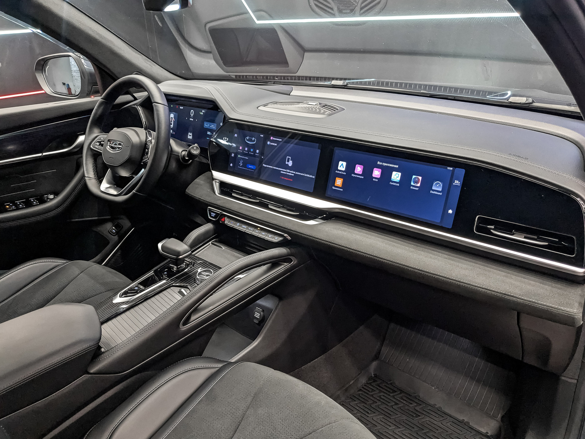 GEELY Monjaro 2.00 (238 л.с), автомат, 2025, пробег 19 100 км
