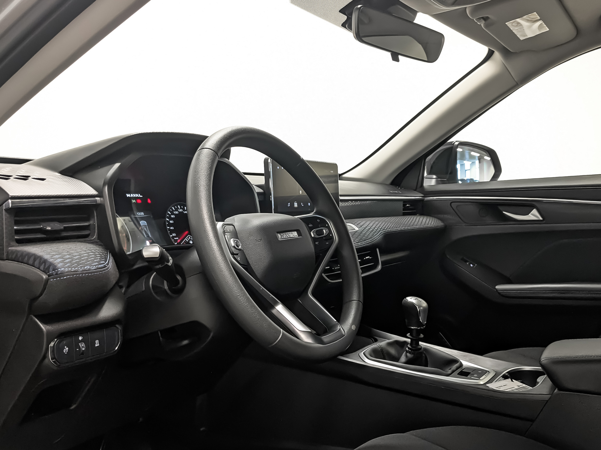 HAVAL Jolion 1.50 (143 л.с), механическая, 2024, пробег 21 500 км