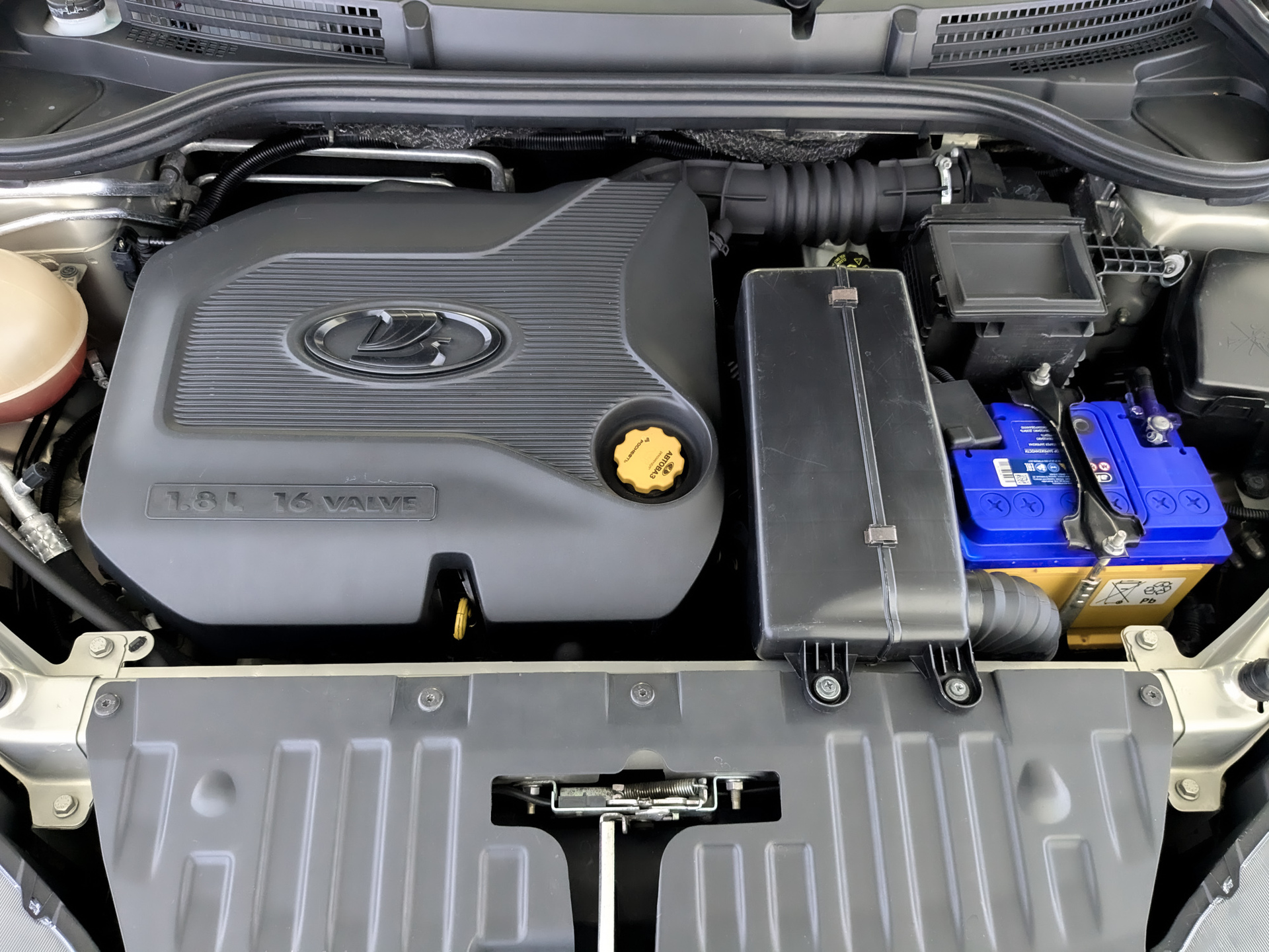 LADA Vesta 1.80 (122 л.с), автомат, 2018, пробег 61 371 км