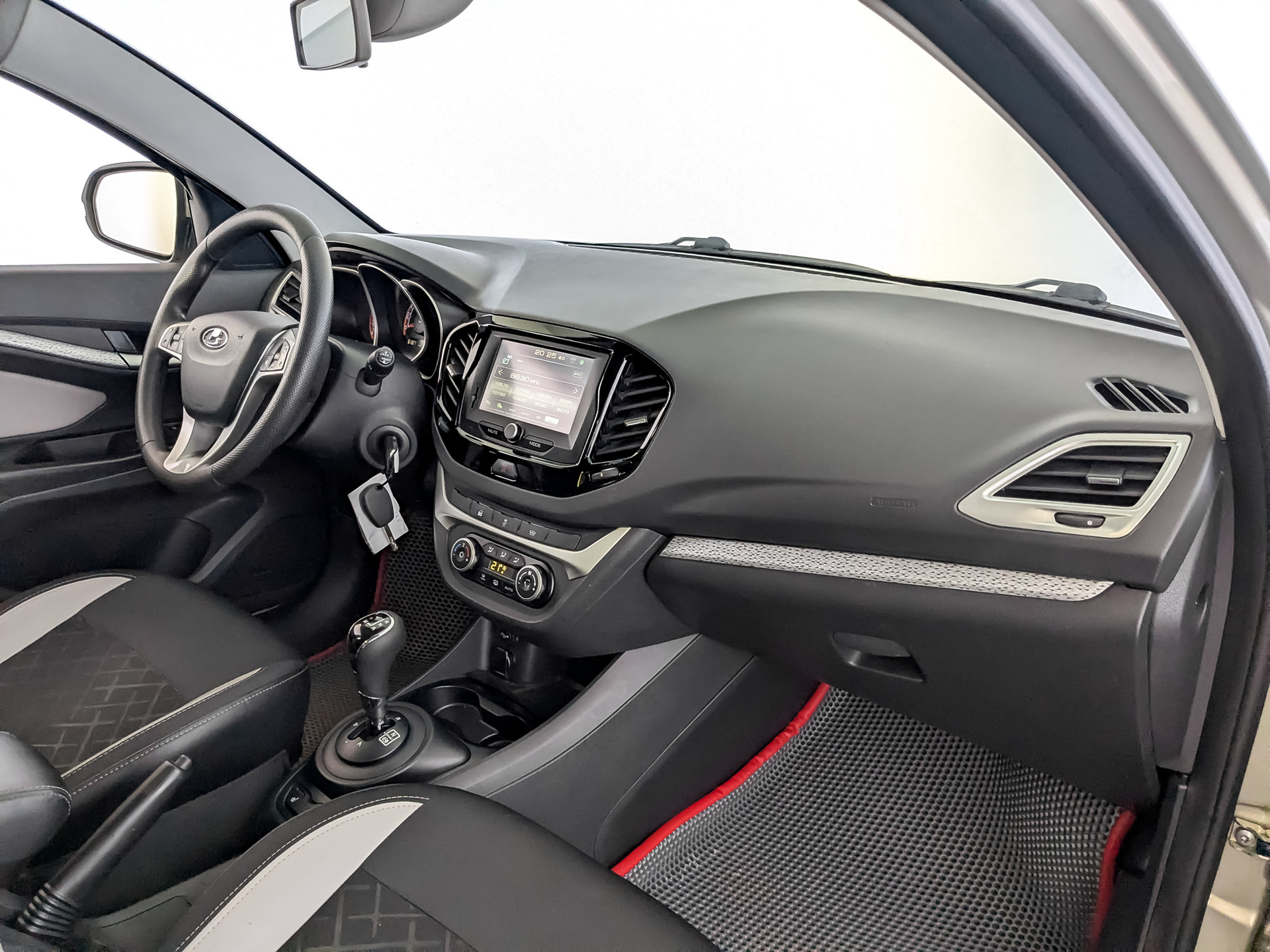 LADA Vesta 1.80 (122 л.с), автомат, 2018, пробег 61 371 км