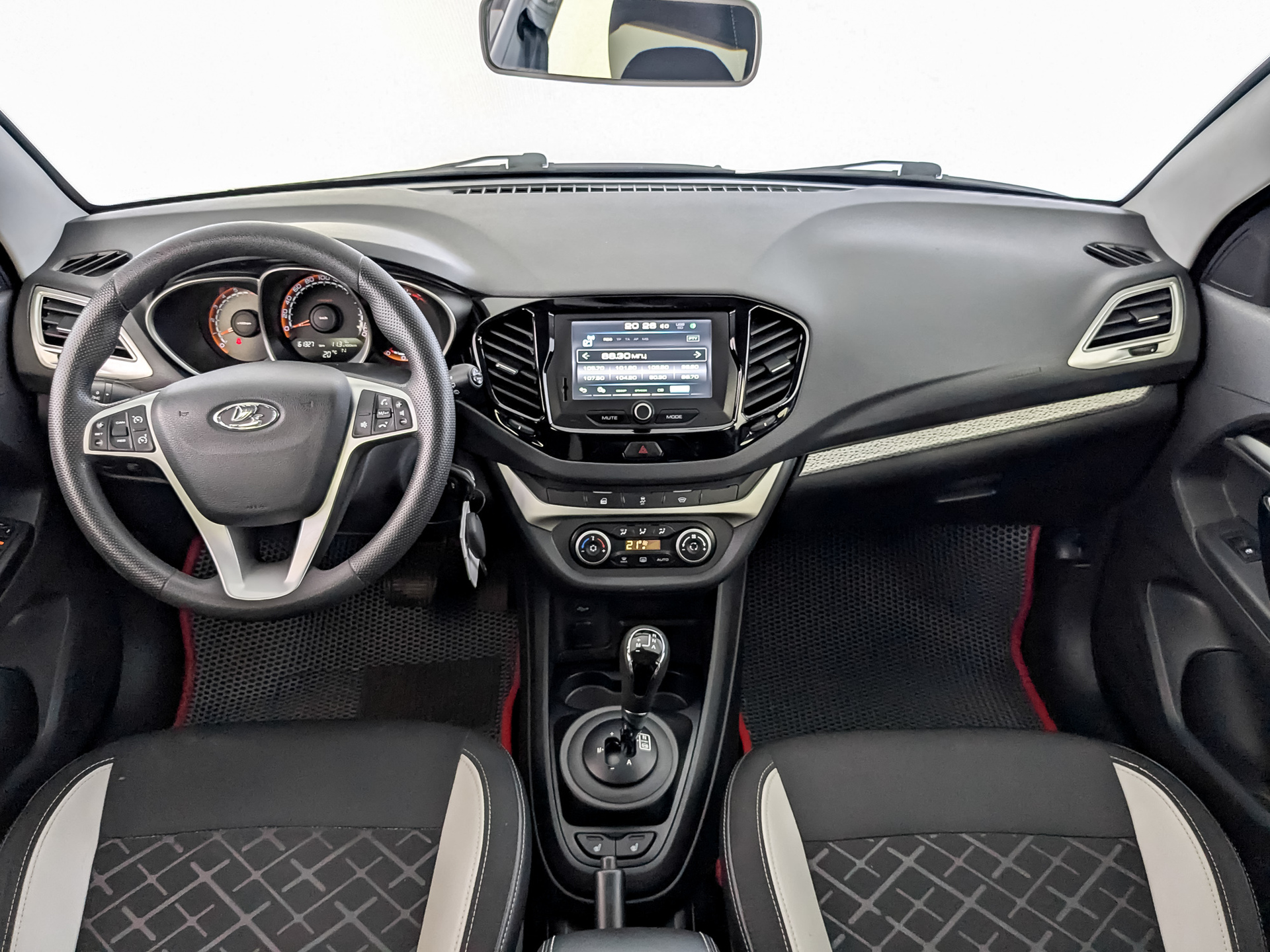 LADA Vesta 1.80 (122 л.с), автомат, 2018, пробег 61 371 км