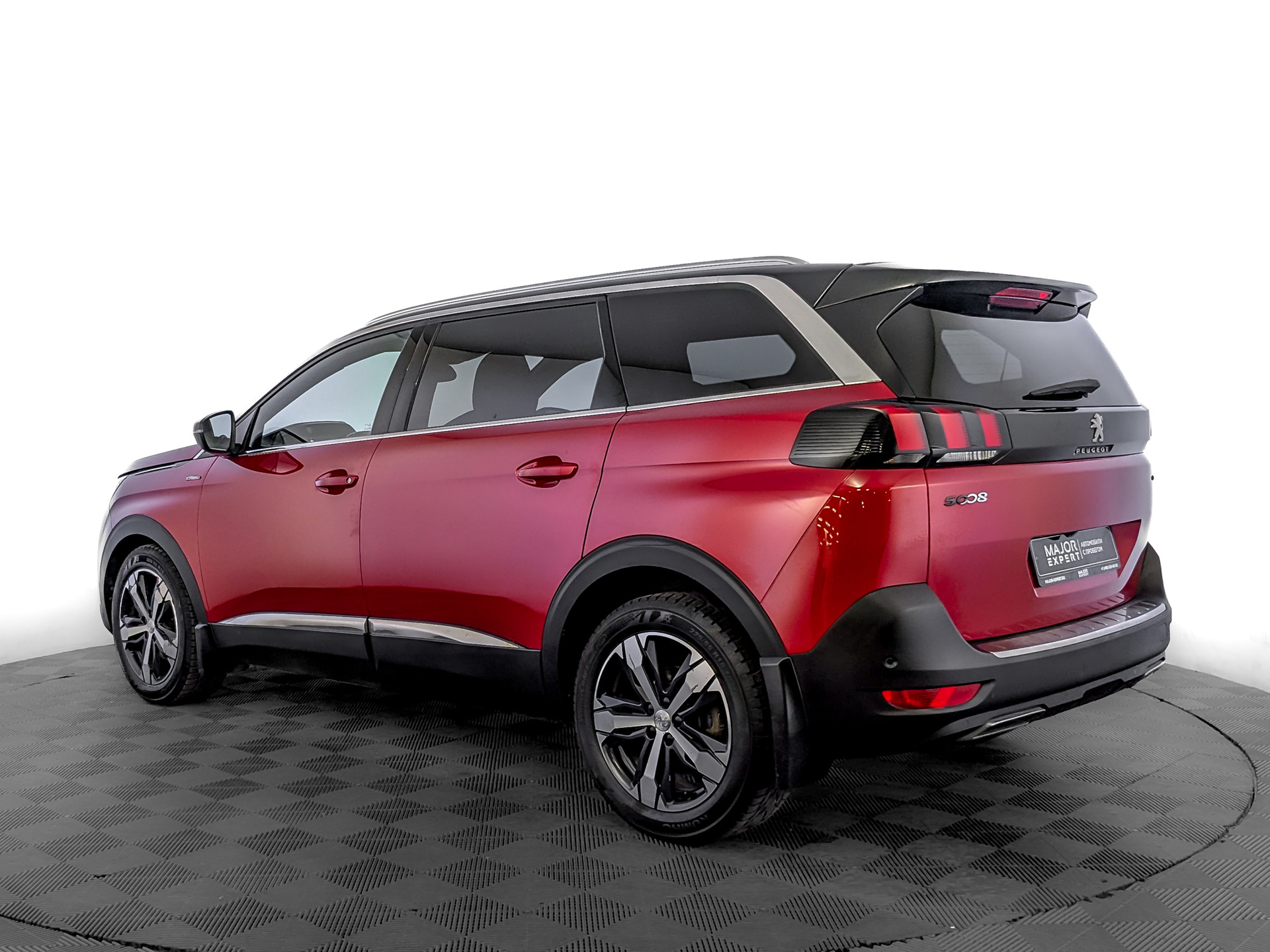 PEUGEOT 5008 1.60 (150 л.с), автомат, 2020, пробег 64 734 км
