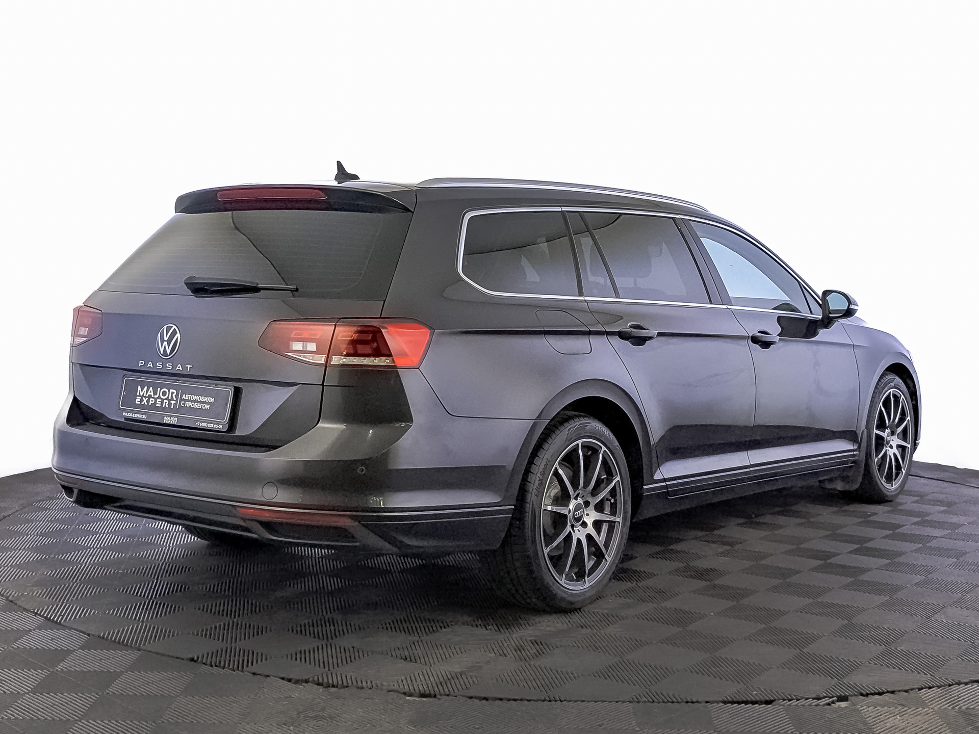 VOLKSWAGEN Passat 1.50 (150 л.с), автомат, 2021, пробег 119 353 км