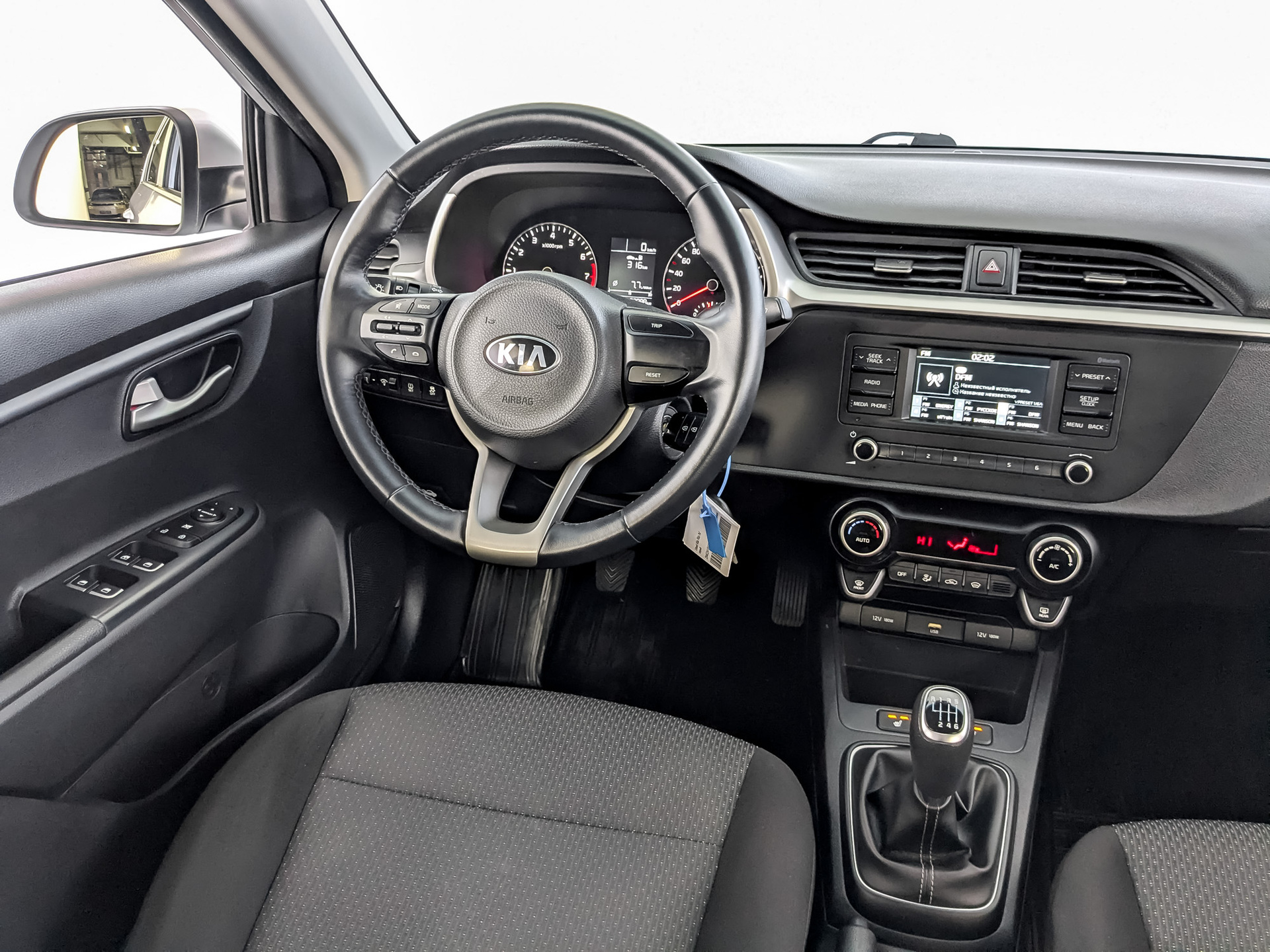 KIA Rio 1.60 (123 л.с), механическая, 2020, пробег 97 989 км