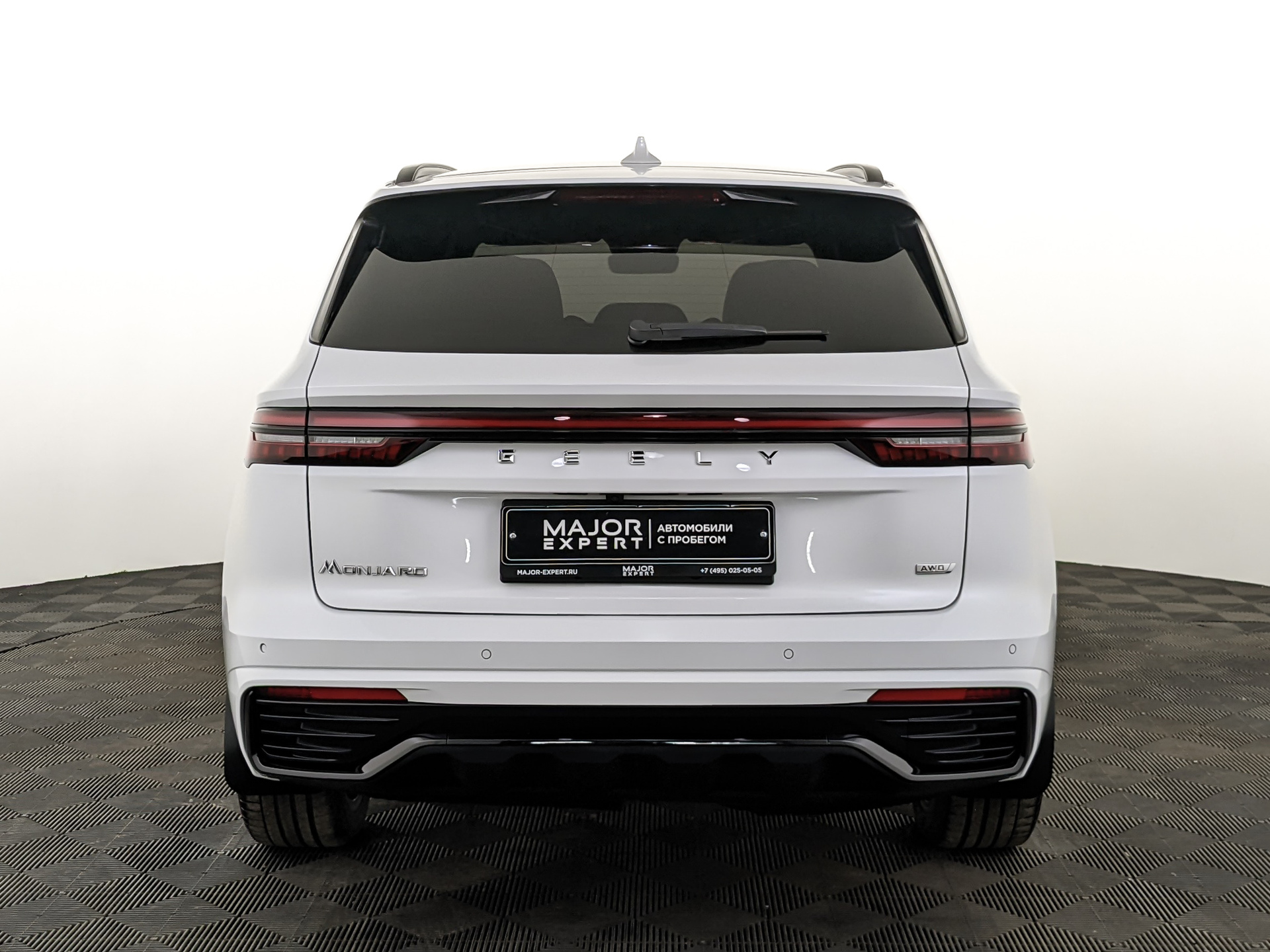 GEELY Monjaro 2.00 (238 л.с), автомат, 2024, пробег 66 069 км