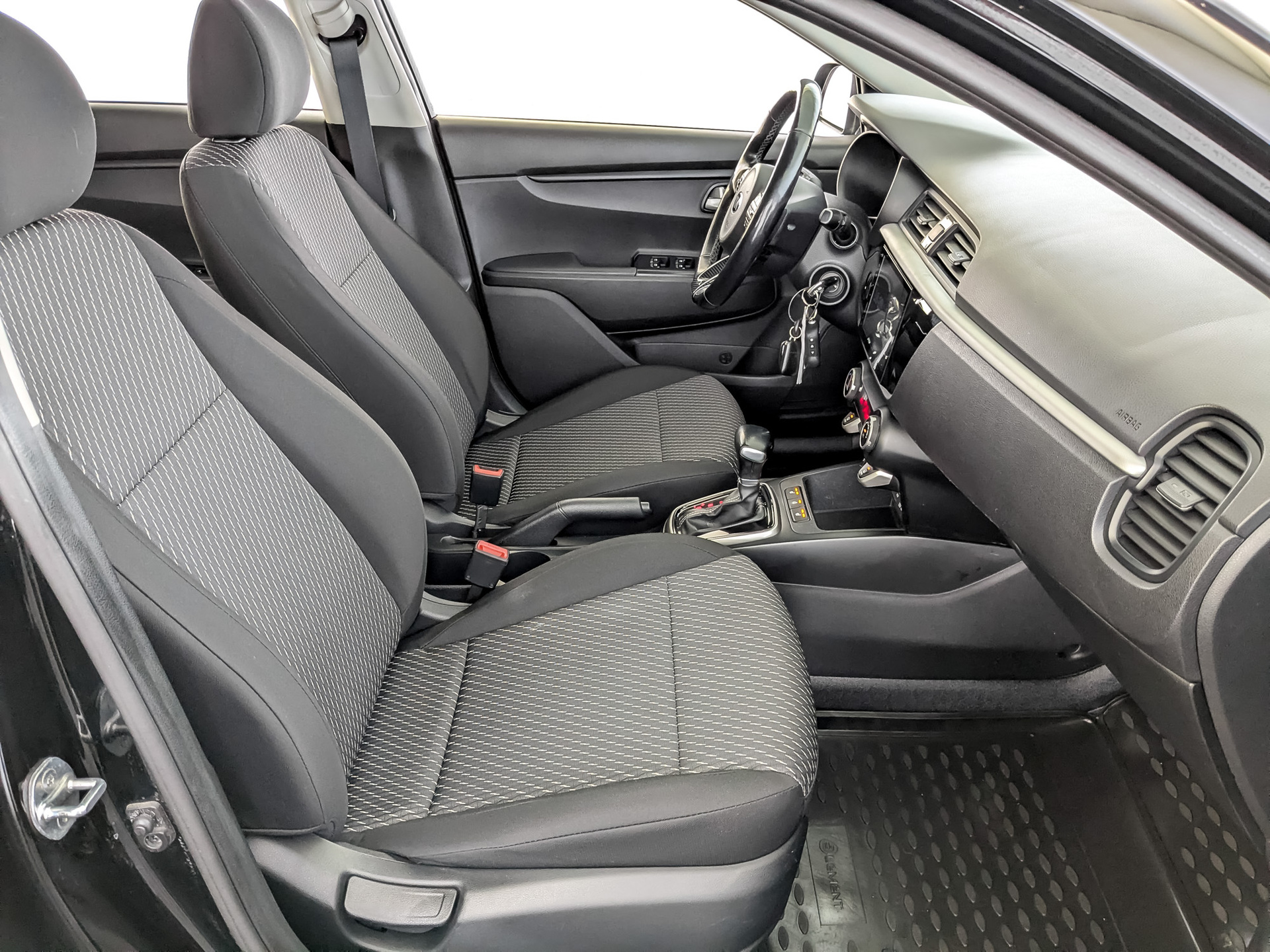 KIA Rio X 1.60 (123 л.с), автомат, 2018, пробег 182 068 км
