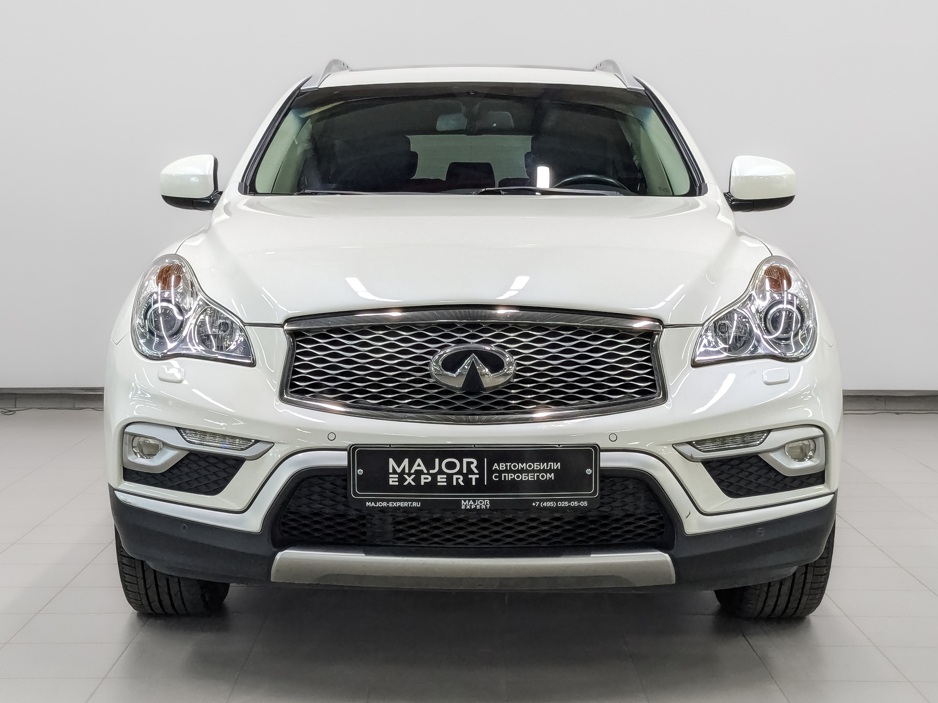 INFINITI QX50 2.50 (222 л.с), автомат, 2016, пробег 80 485 км