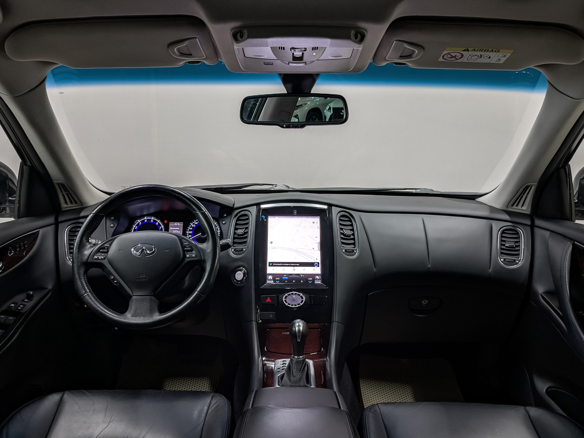 INFINITI QX50 2.50 (222 л.с), автомат, 2016, пробег 80 485 км