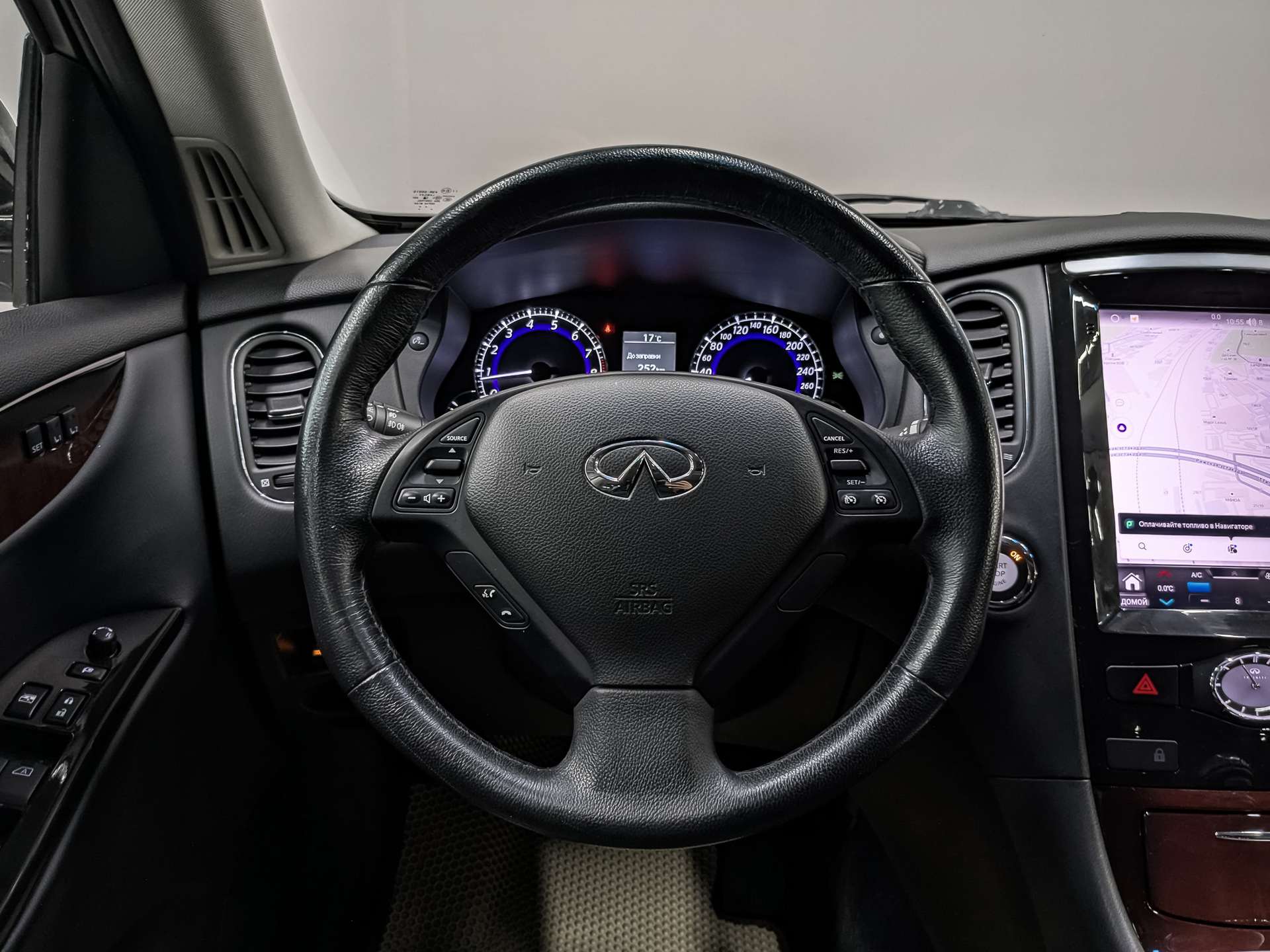 INFINITI QX50 2.50 (222 л.с), автомат, 2016, пробег 80 485 км