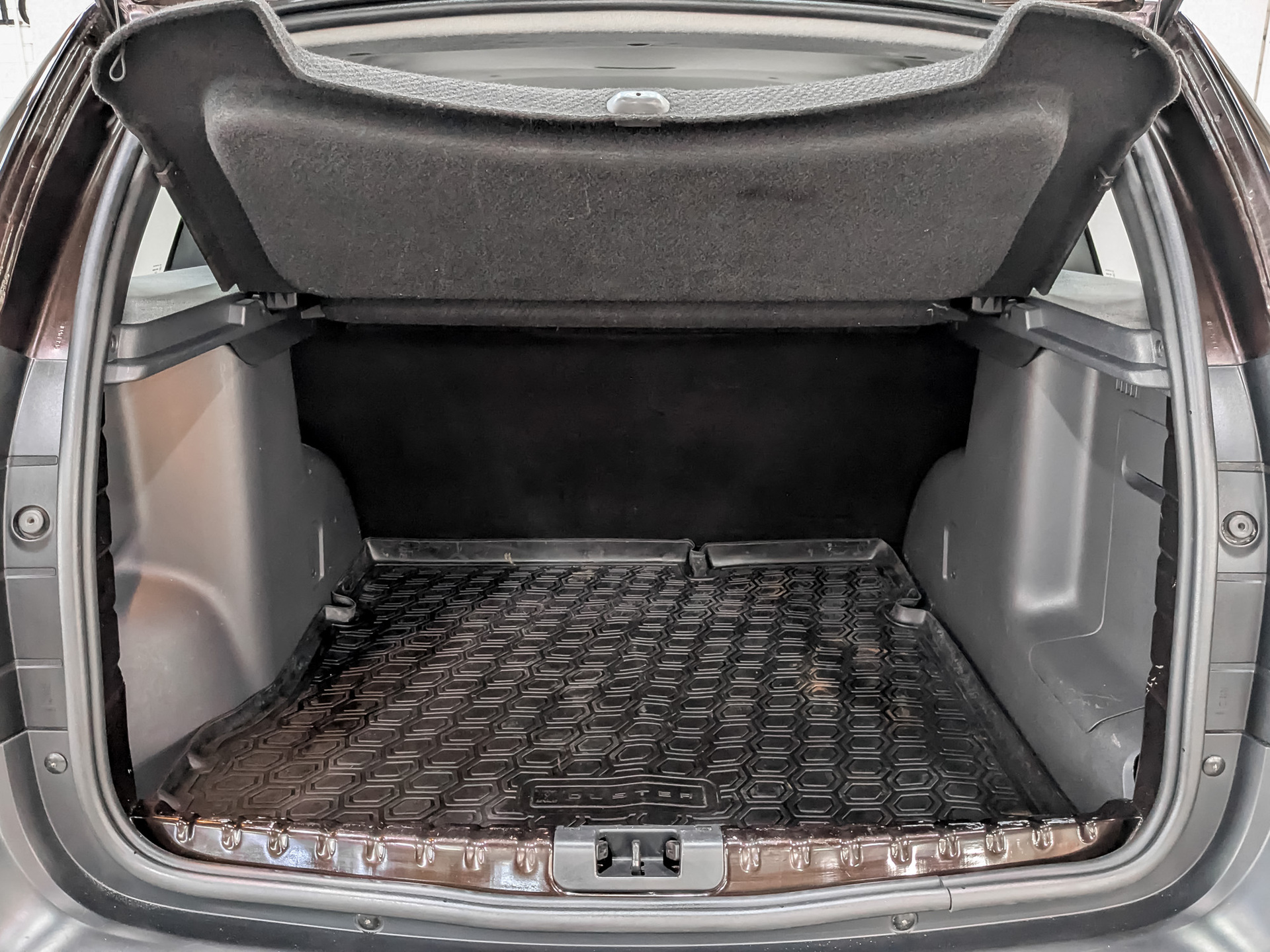 RENAULT Duster 1.60 (114 л.с), механическая, 2018, пробег 44 998 км