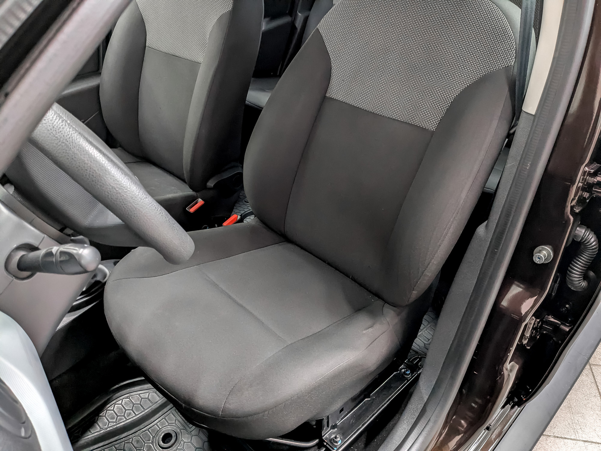 RENAULT Duster 1.60 (114 л.с), механическая, 2018, пробег 44 998 км