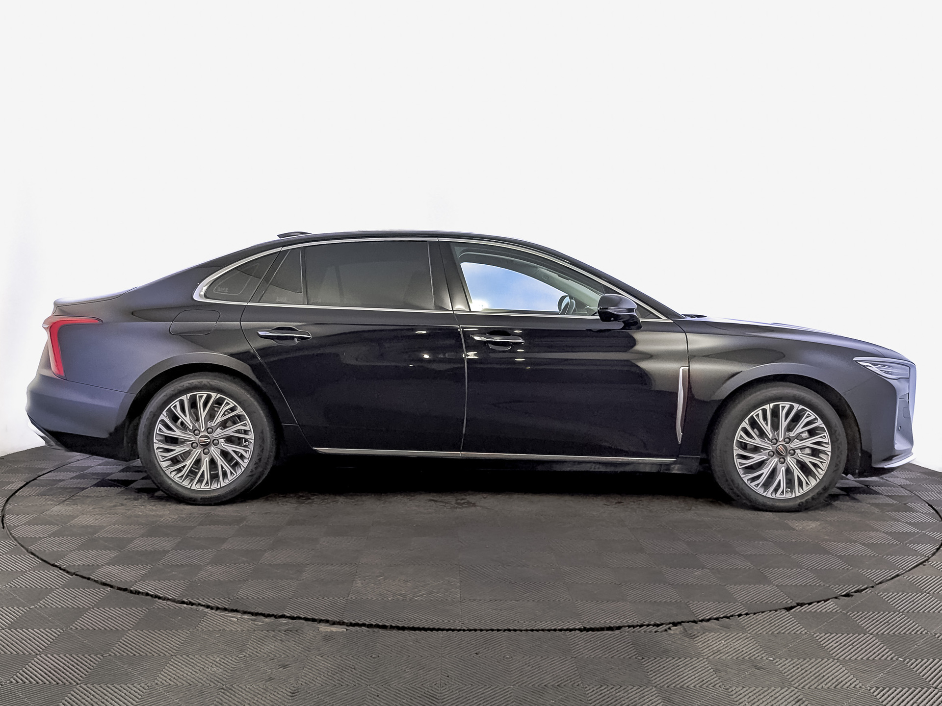 HONGQI H5 II 2.00 (218 л.с), автомат, 2023, пробег 66 044 км
