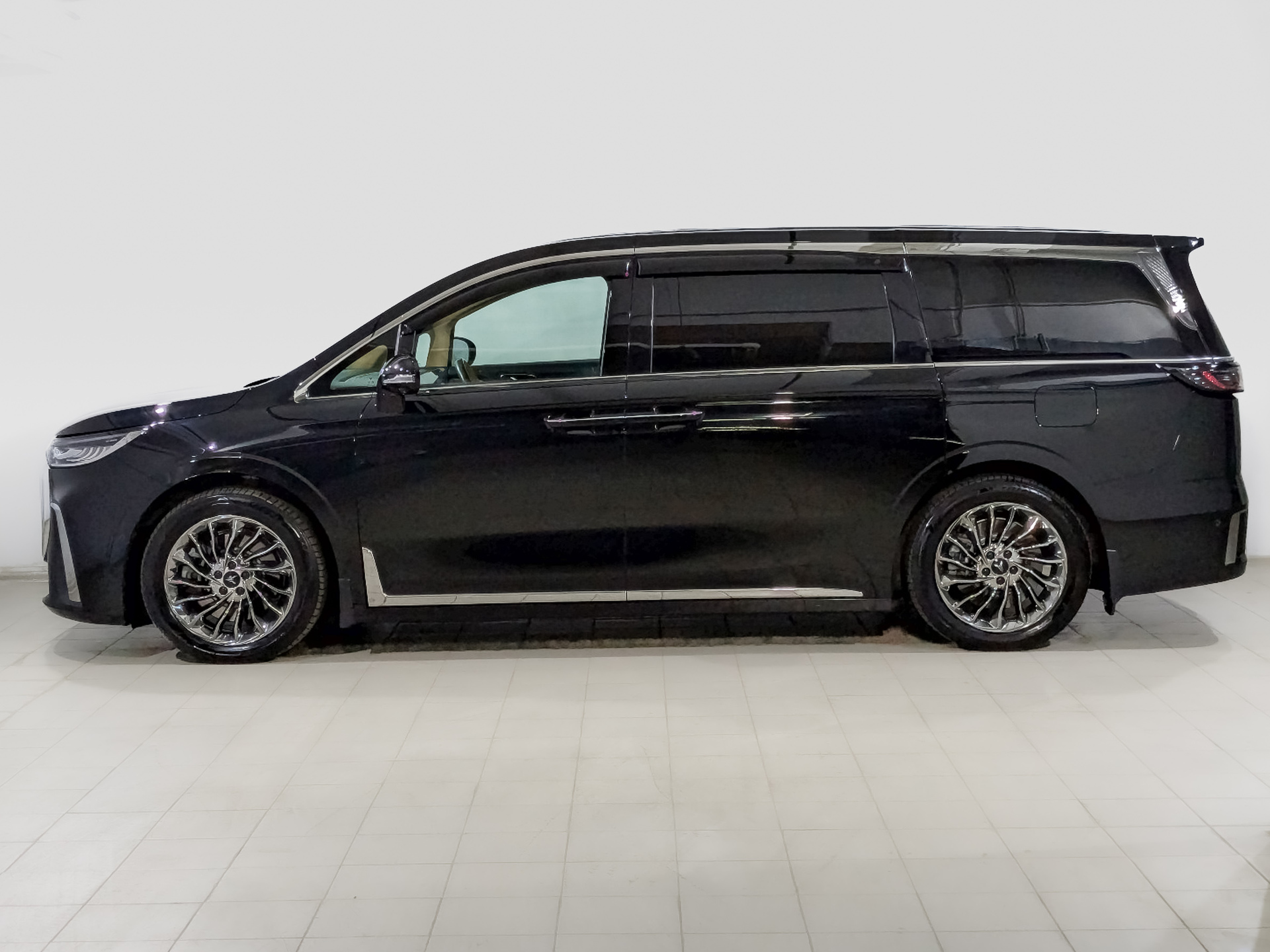 VOYAH Dream 1.50 (299 л.с), автомат, 2023, пробег 68 729 км