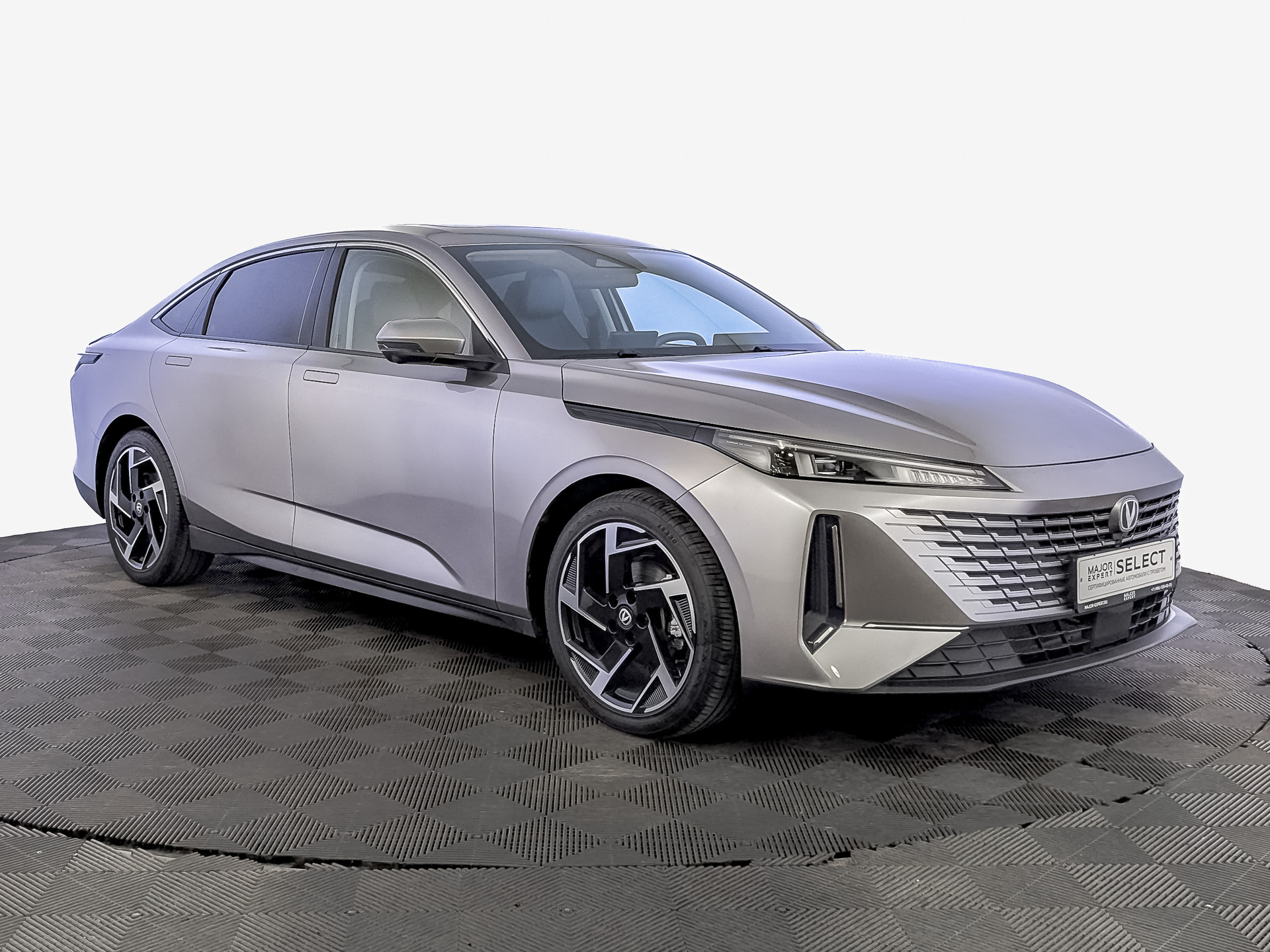 CHANGAN Lamore 1.50 (181 л.с), автомат, 2023, пробег 21 400 км