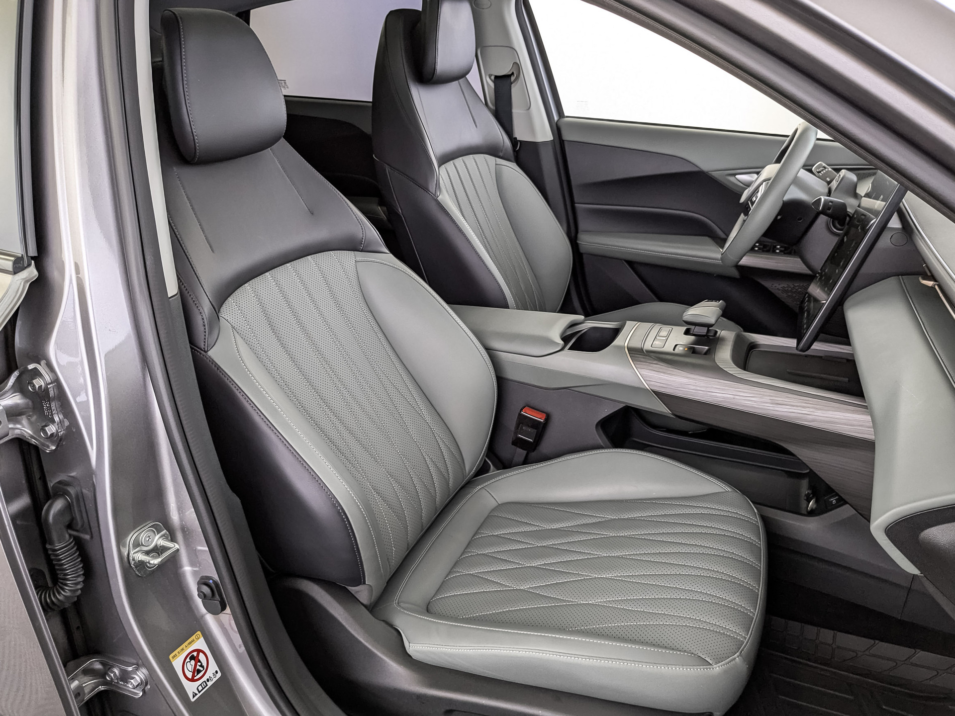 CHANGAN Lamore 1.50 (181 л.с), автомат, 2023, пробег 21 400 км