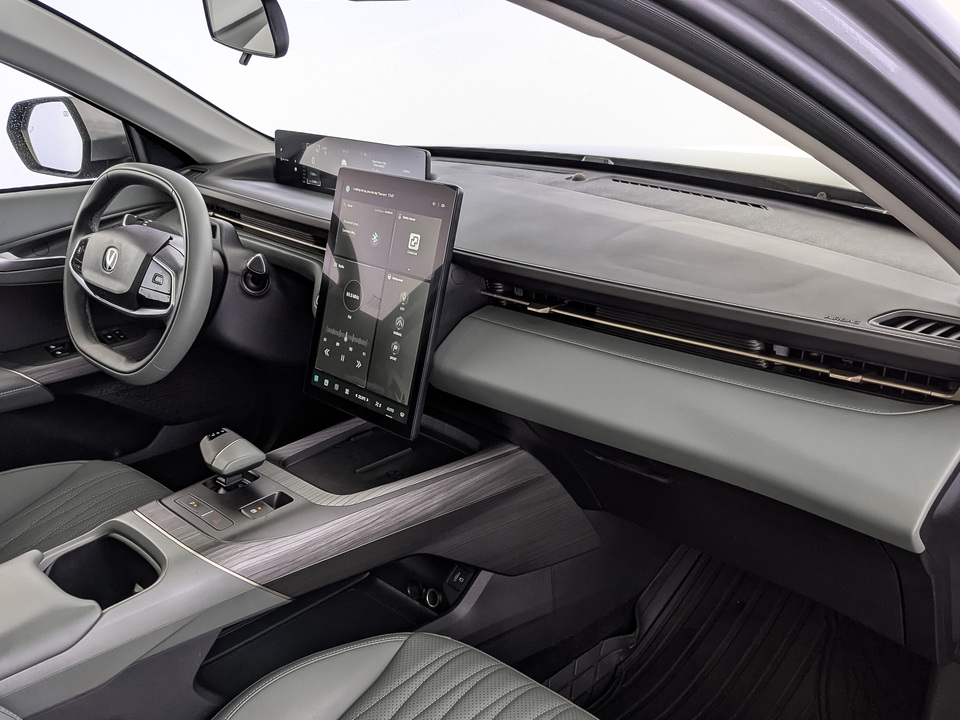 Фото Changan Lamore с пробегом 21 400 км