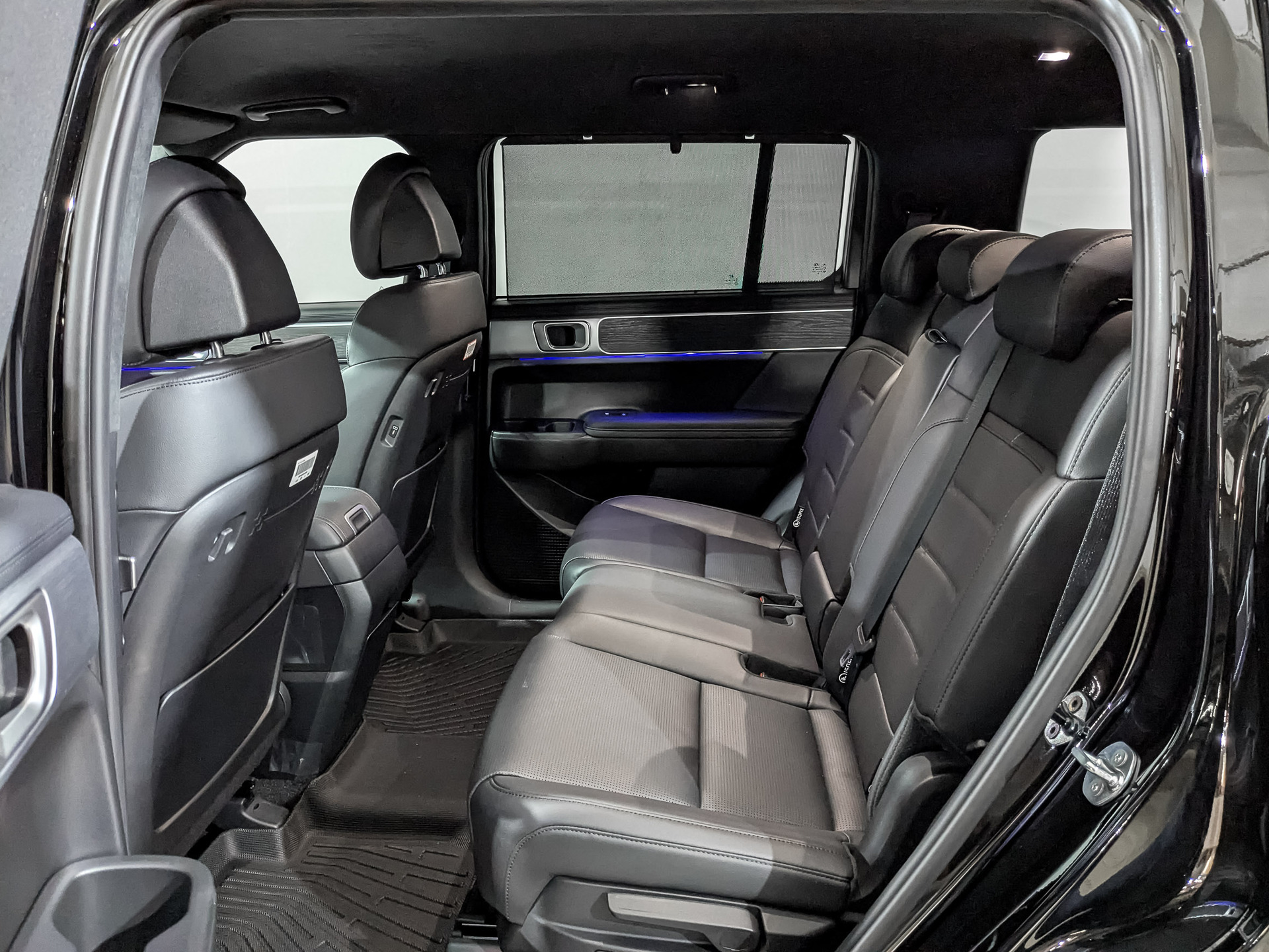 HYUNDAI Santa Fe 2.00 (247 л.с), автомат, 2025, пробег 2 852 км