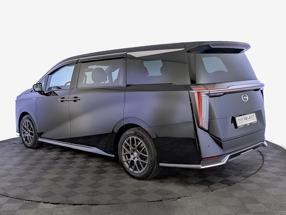 Фото GAC M8 с пробегом 3 939 км
