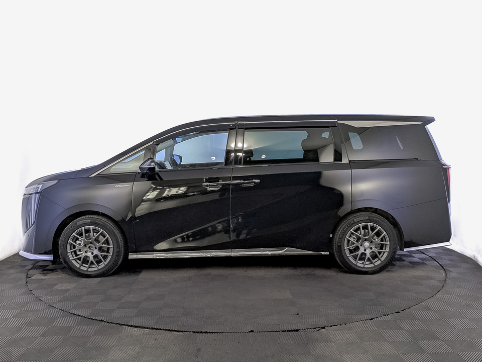 Фото GAC M8 с пробегом 3 939 км