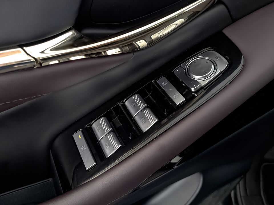 Фото GAC M8 с пробегом 3 939 км