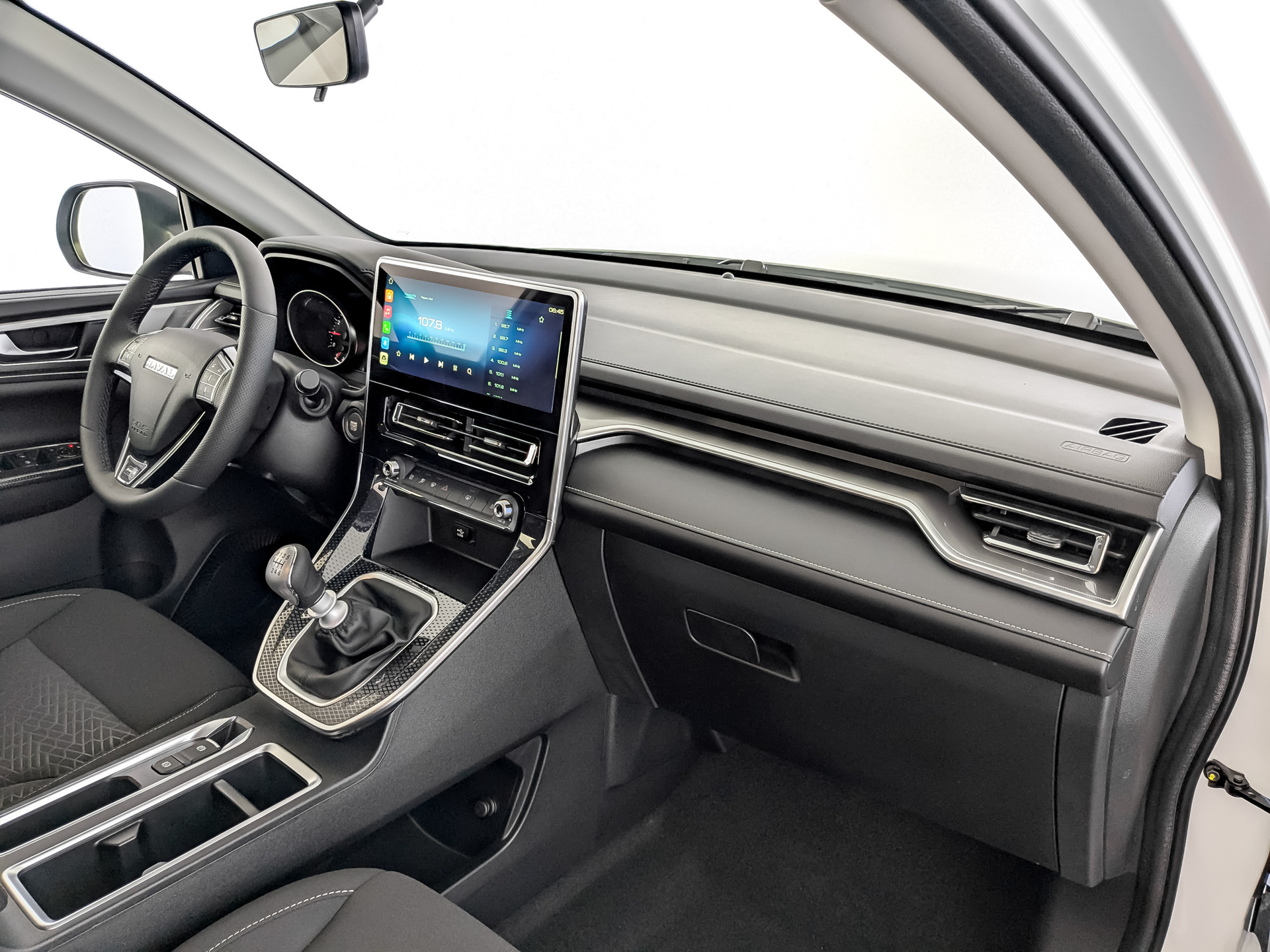 Фото Haval M6 Оптимум 1.5T/143 6MT 2WD