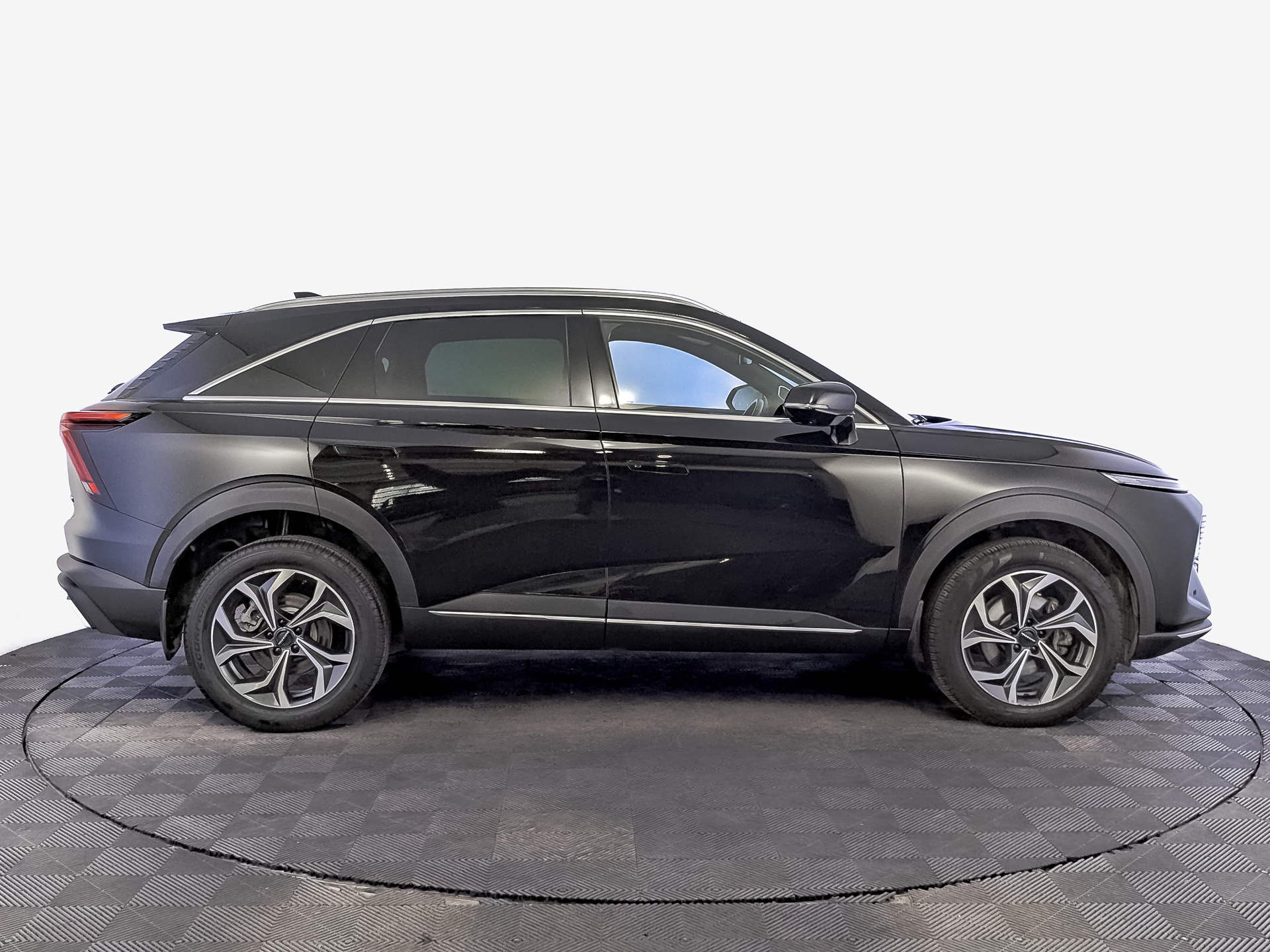 HAVAL F7 2.00 (192 л.с), автомат, 2024, пробег 33 806 км