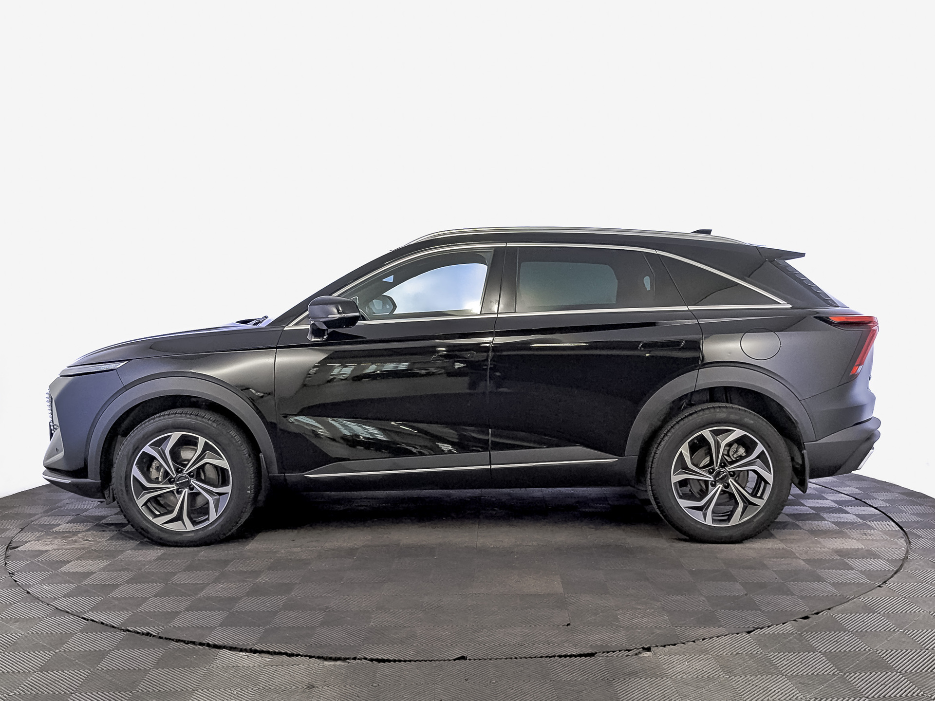 HAVAL F7 2.00 (192 л.с), автомат, 2024, пробег 33 806 км