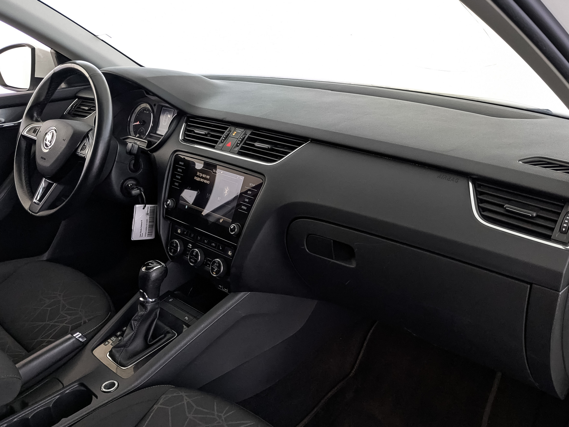 SKODA Octavia 1.40 (150 л.с), автомат, 2019, пробег 148 647 км